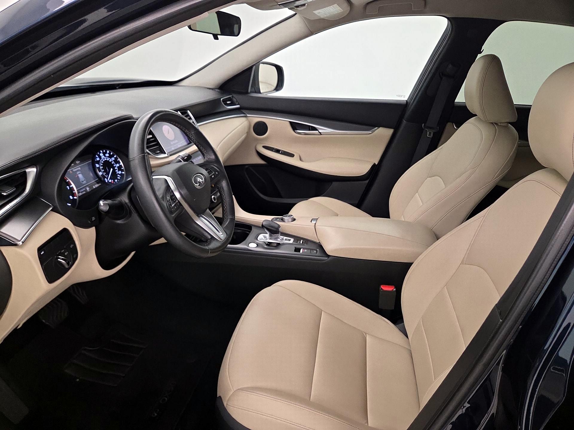 Thumbnail: 2019 INFINITI QX50 - 11