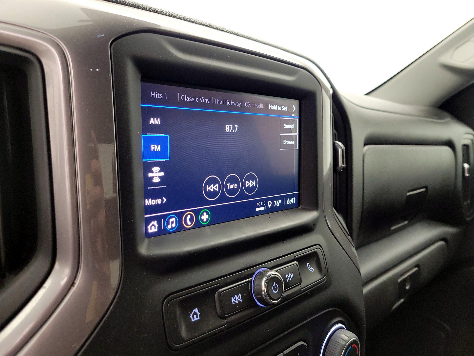 Thumbnail: 2022 Chevrolet Silverado 1500 - 15