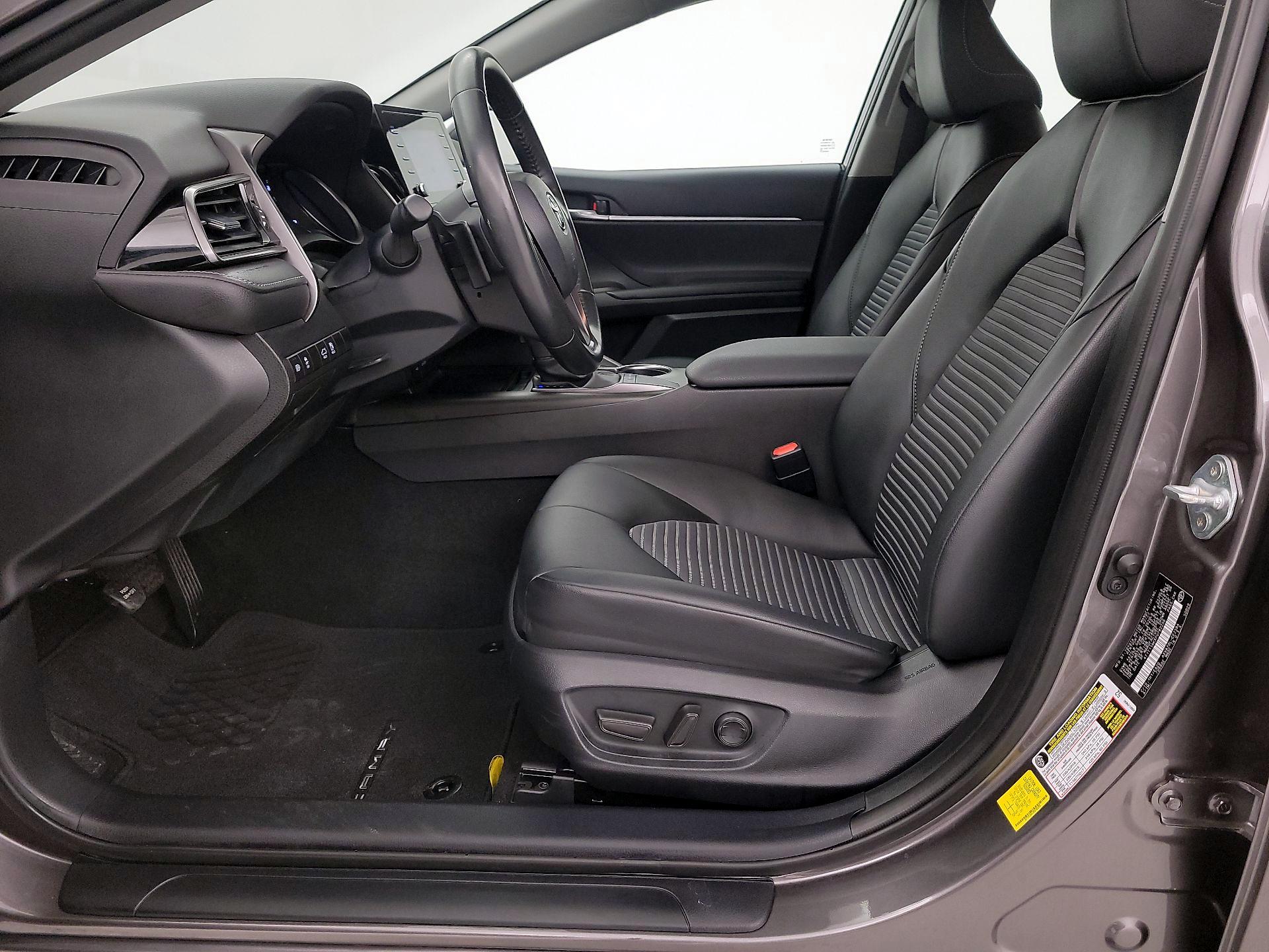 Thumbnail: 2023 Toyota Camry - 11