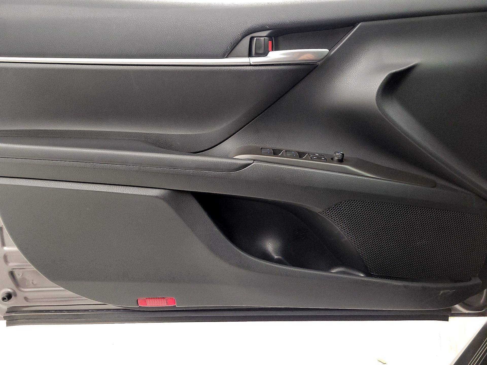 Thumbnail: 2023 Toyota Camry - 12