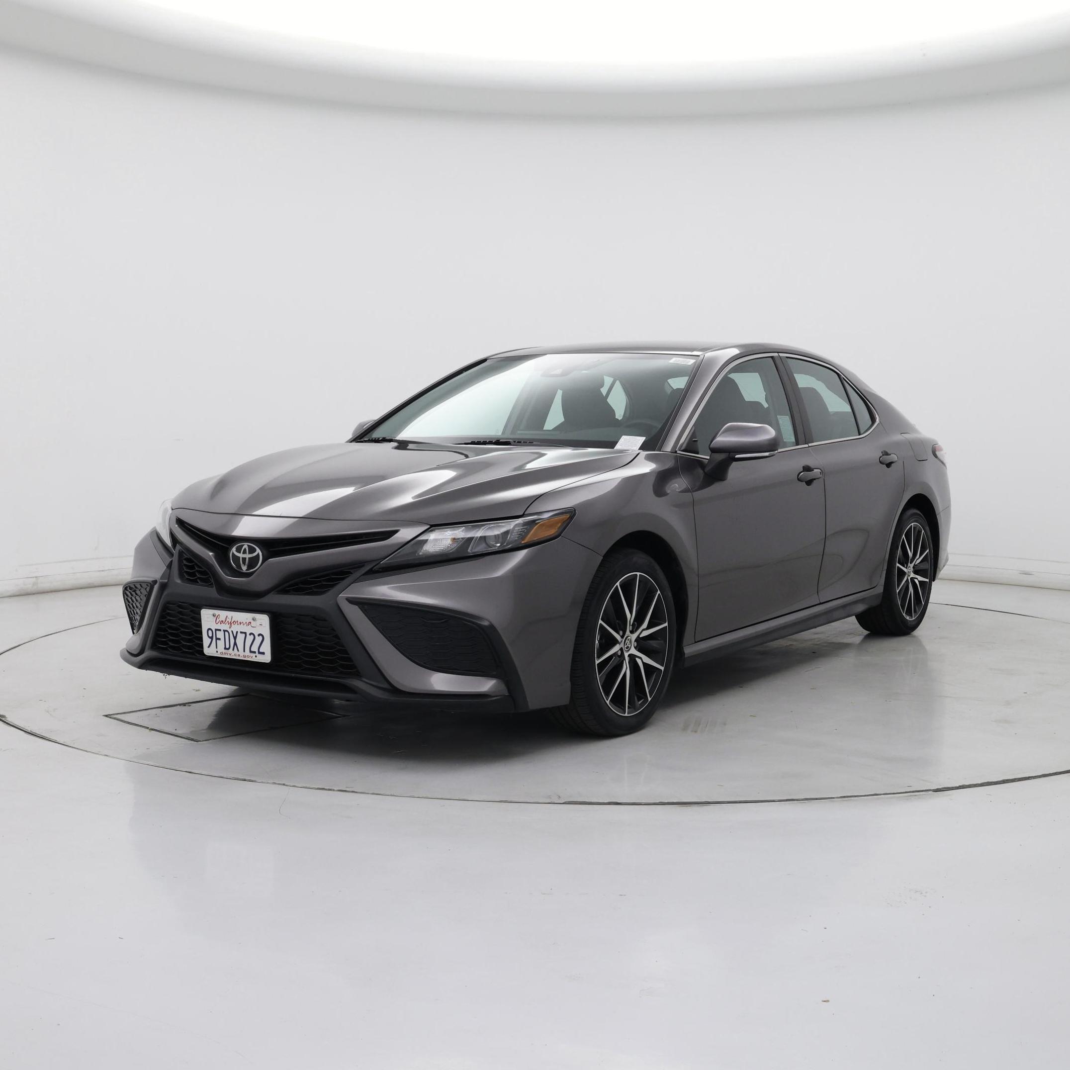 Thumbnail: 2023 Toyota Camry - 4