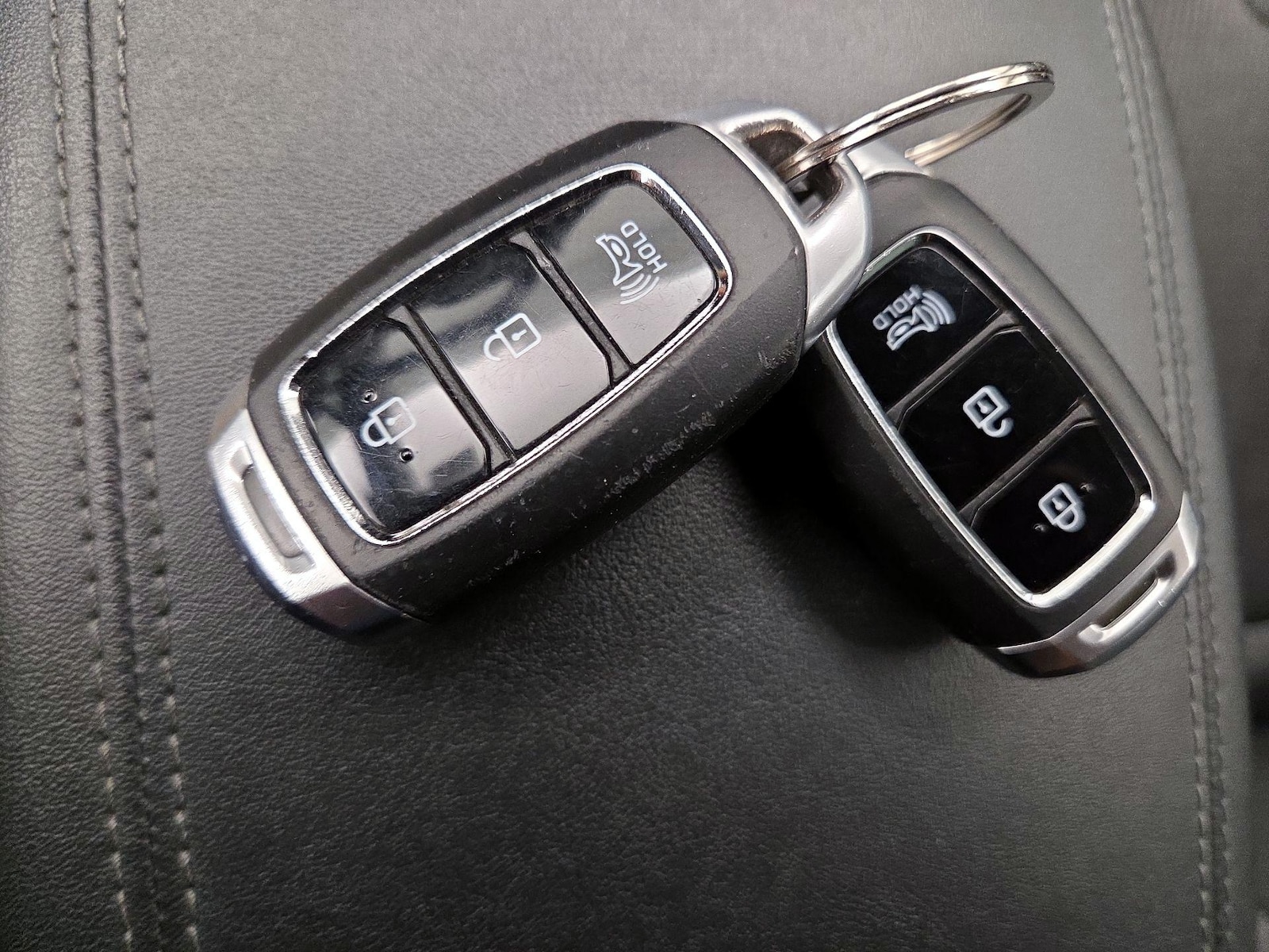 2020 Hyundai Santa Fe SEL - Photo 23