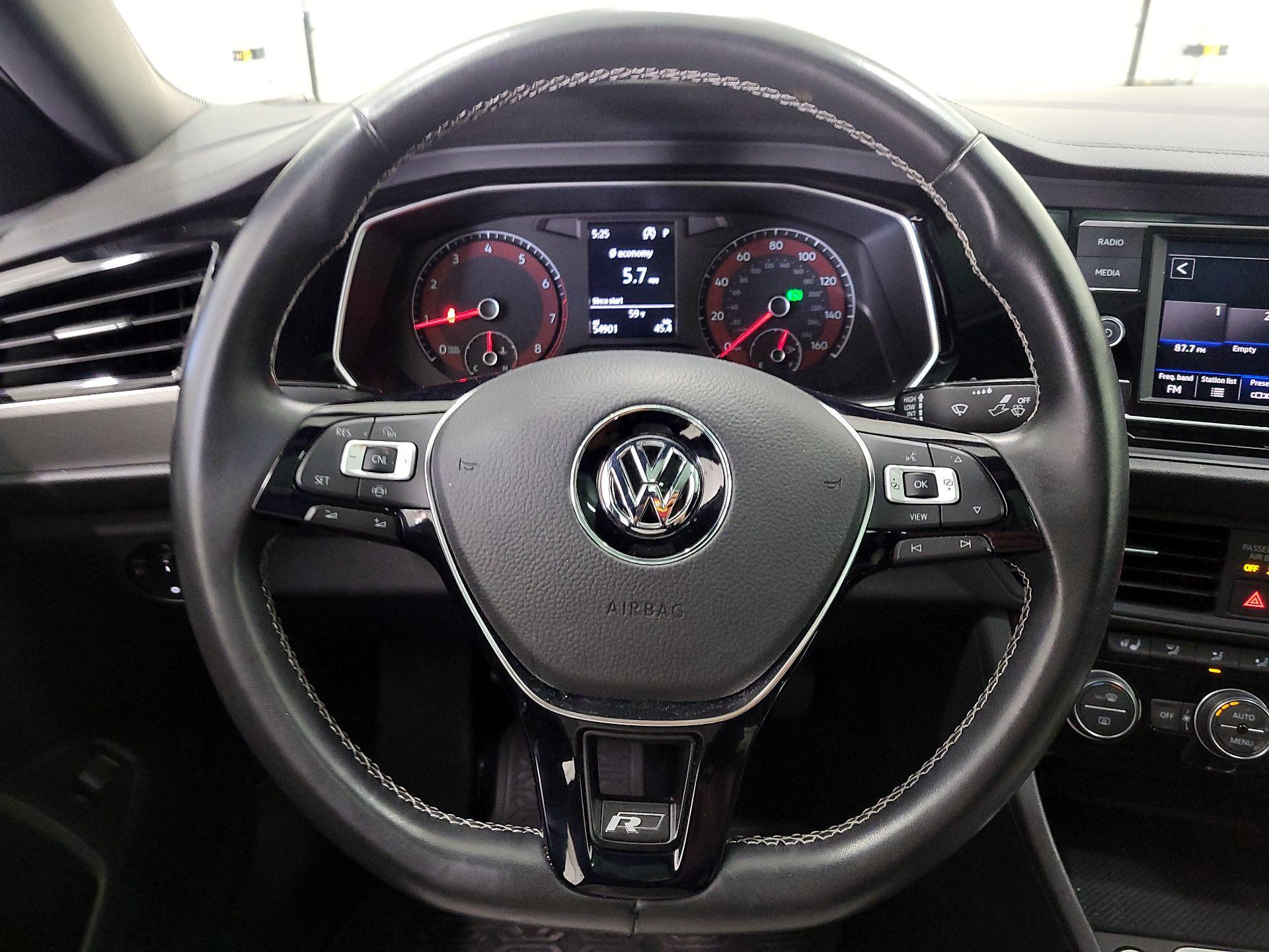 Thumbnail: 2020 Volkswagen Jetta - 10