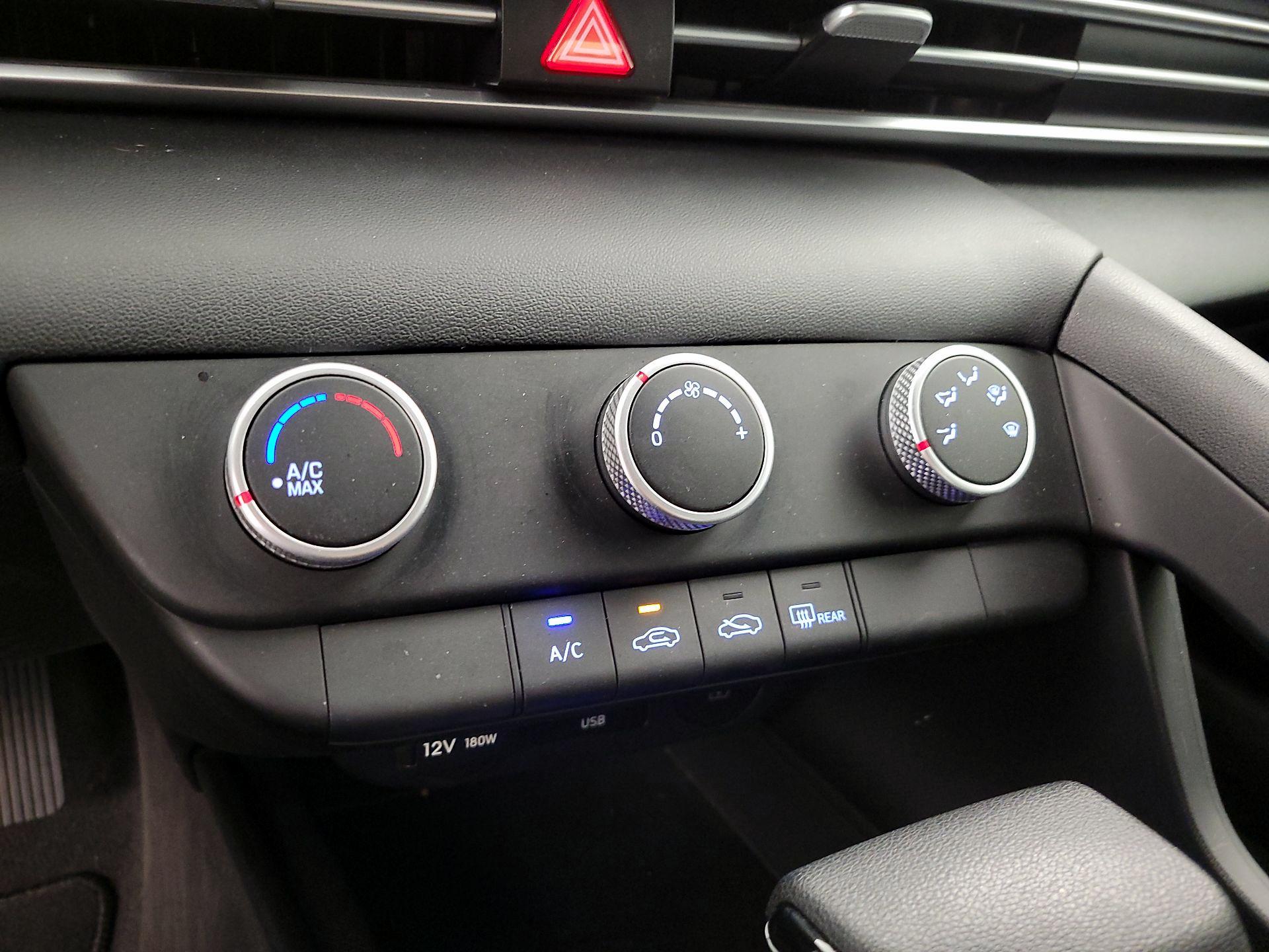 Thumbnail: 2024 Hyundai Elantra - 14