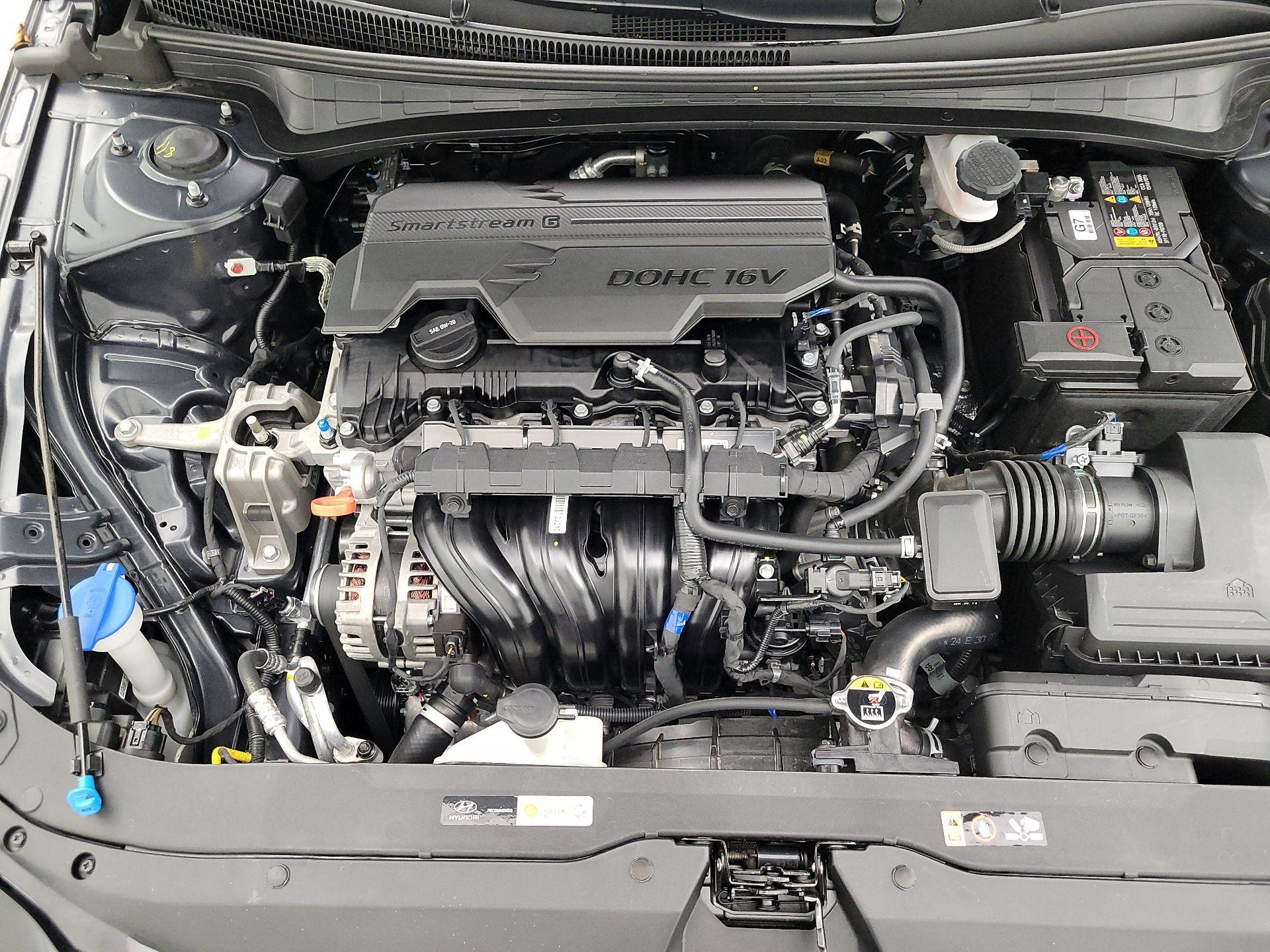 Thumbnail: 2024 Hyundai Elantra - 19