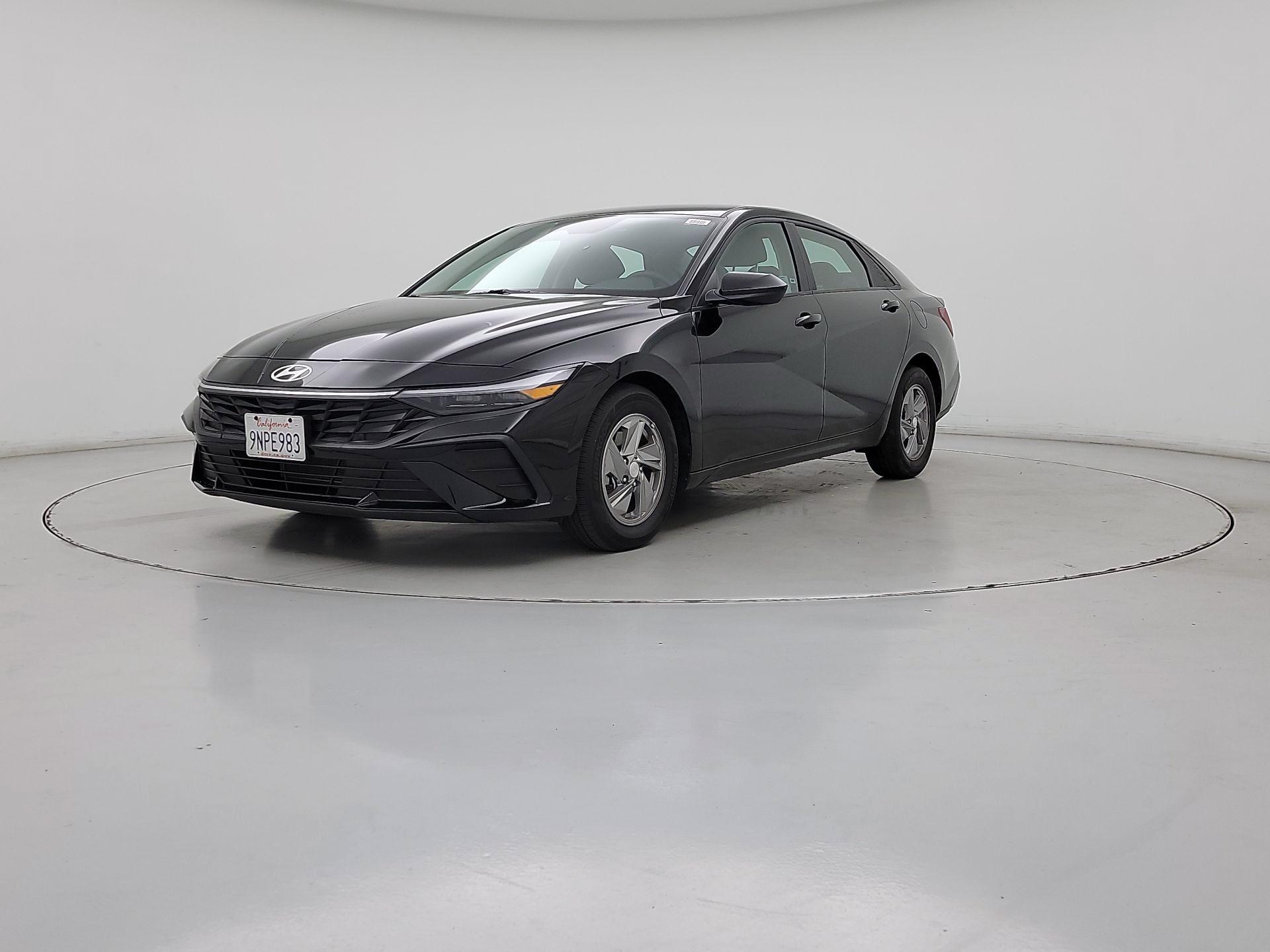 Thumbnail: 2024 Hyundai Elantra - 3