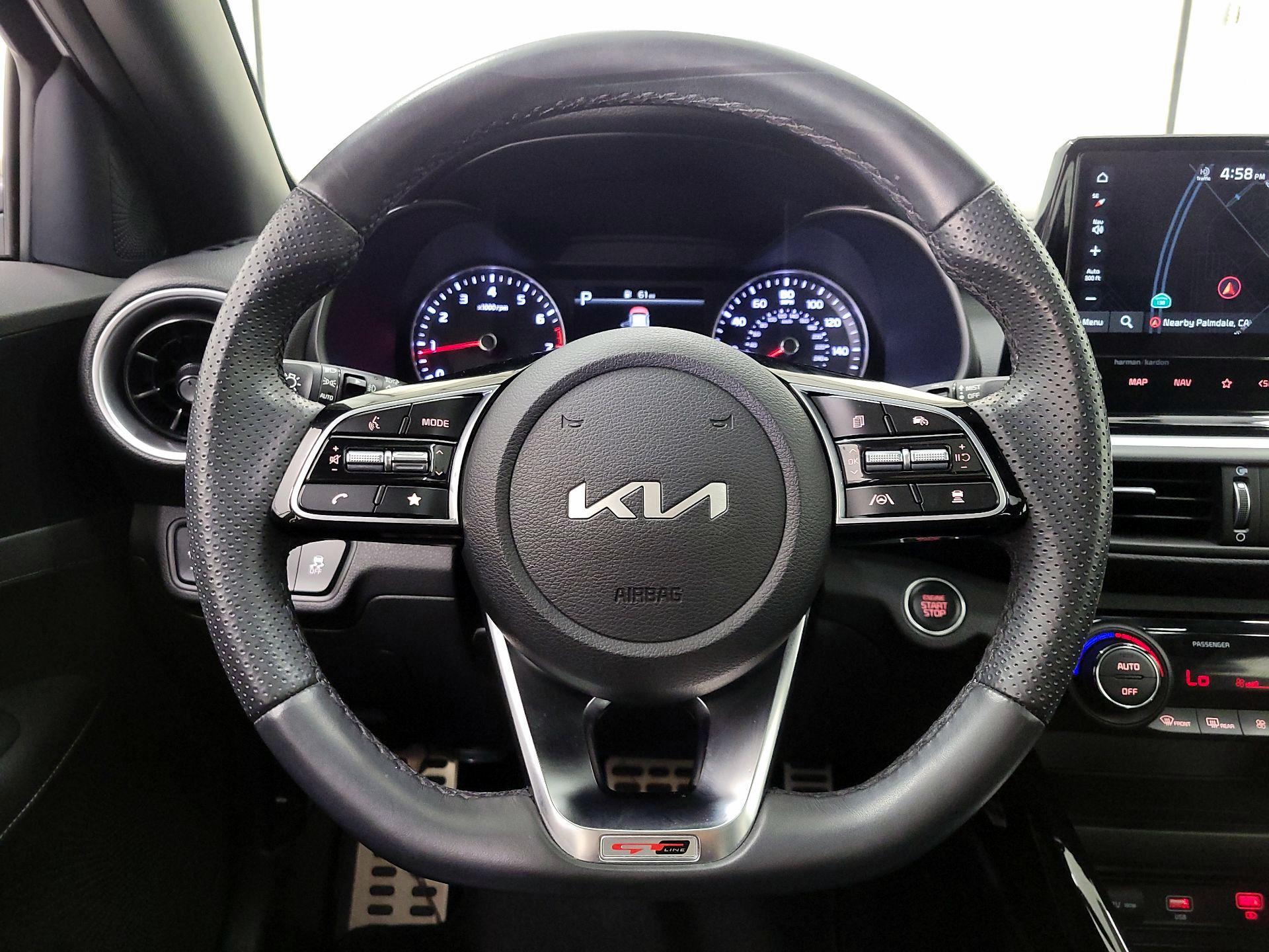 Thumbnail: 2023 Kia Forte - 10