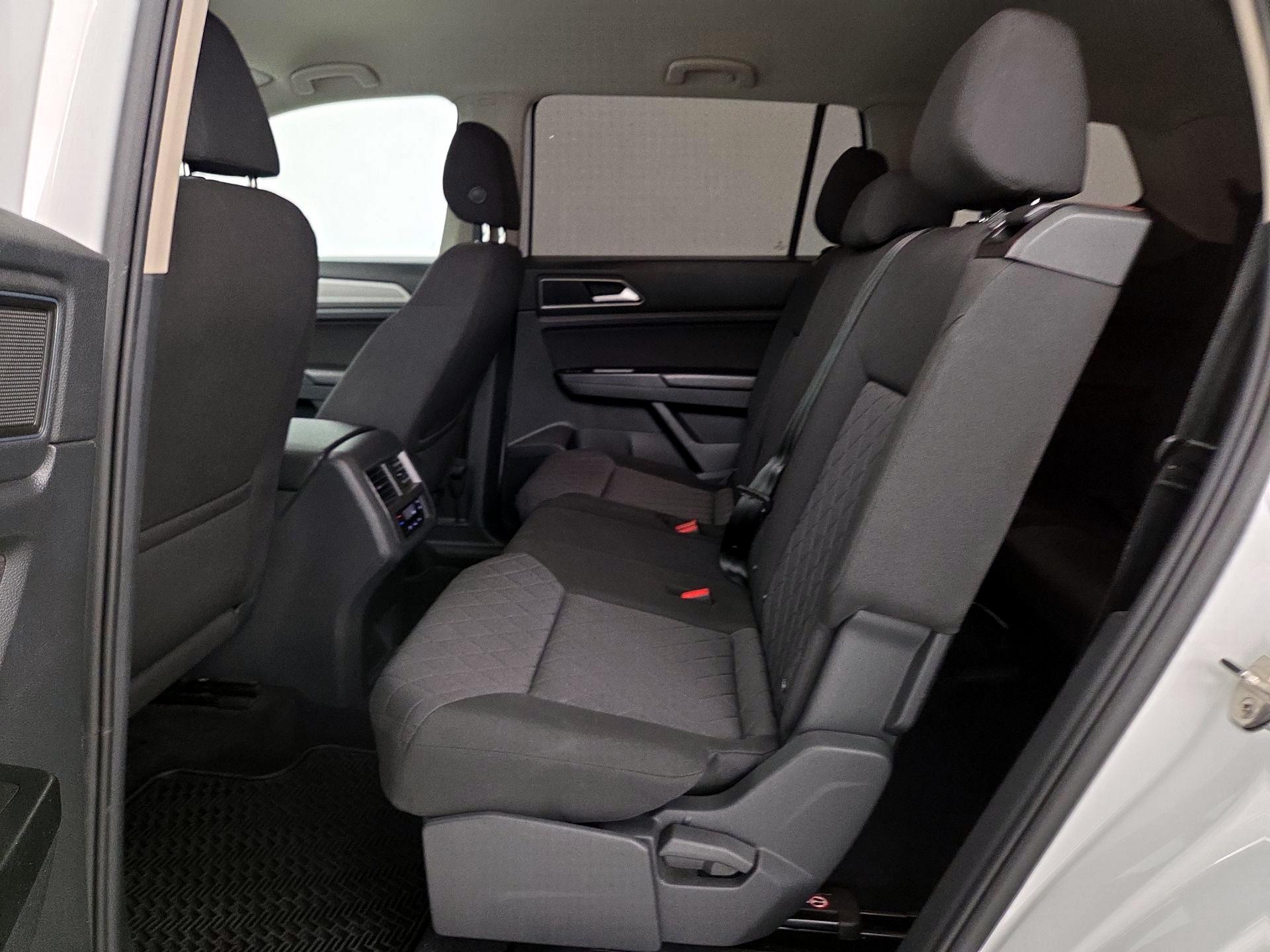 Thumbnail: 2018 Volkswagen Atlas - 19