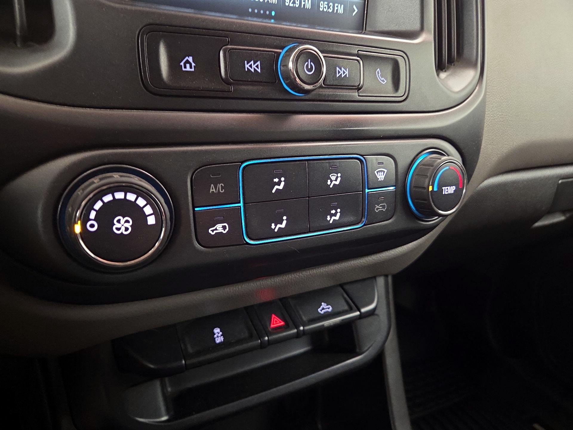 Thumbnail: 2017 Chevrolet Colorado - 16
