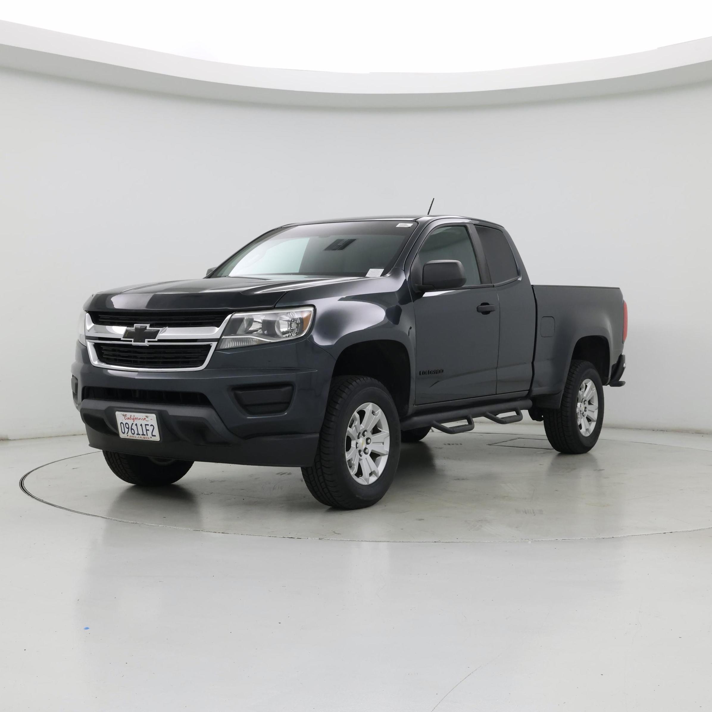 Thumbnail: 2017 Chevrolet Colorado - 4