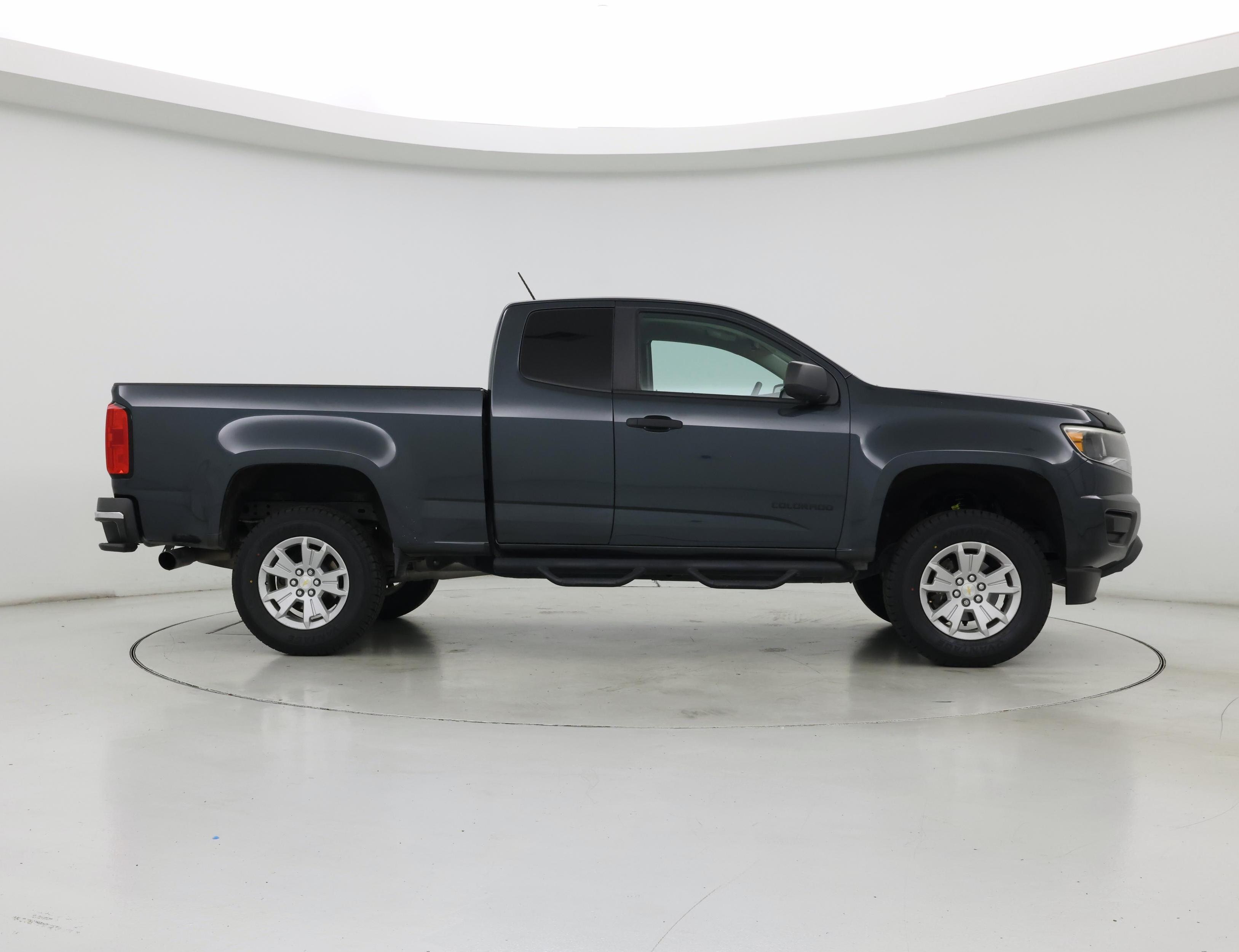 Thumbnail: 2017 Chevrolet Colorado - 7