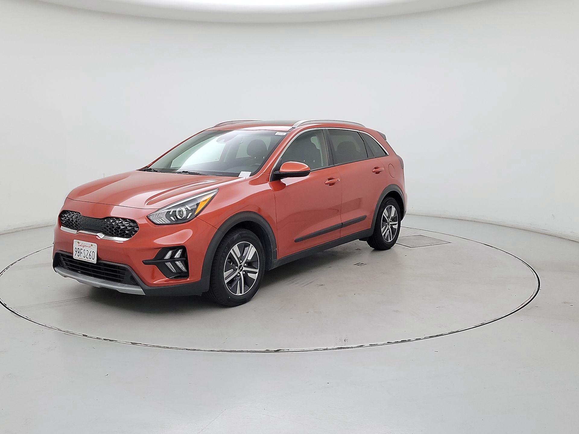 Thumbnail: 2022 Kia Niro - 3