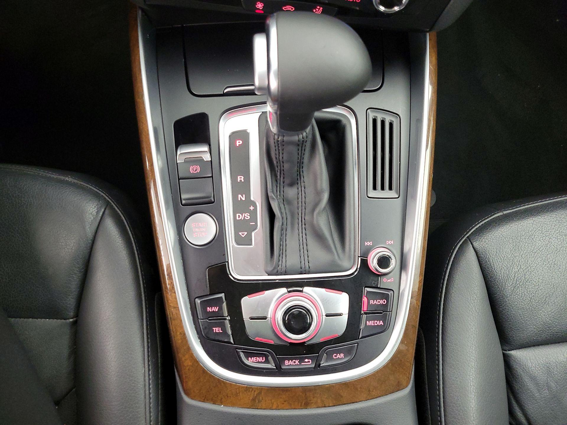 Thumbnail: 2015 Audi Q5 - 17