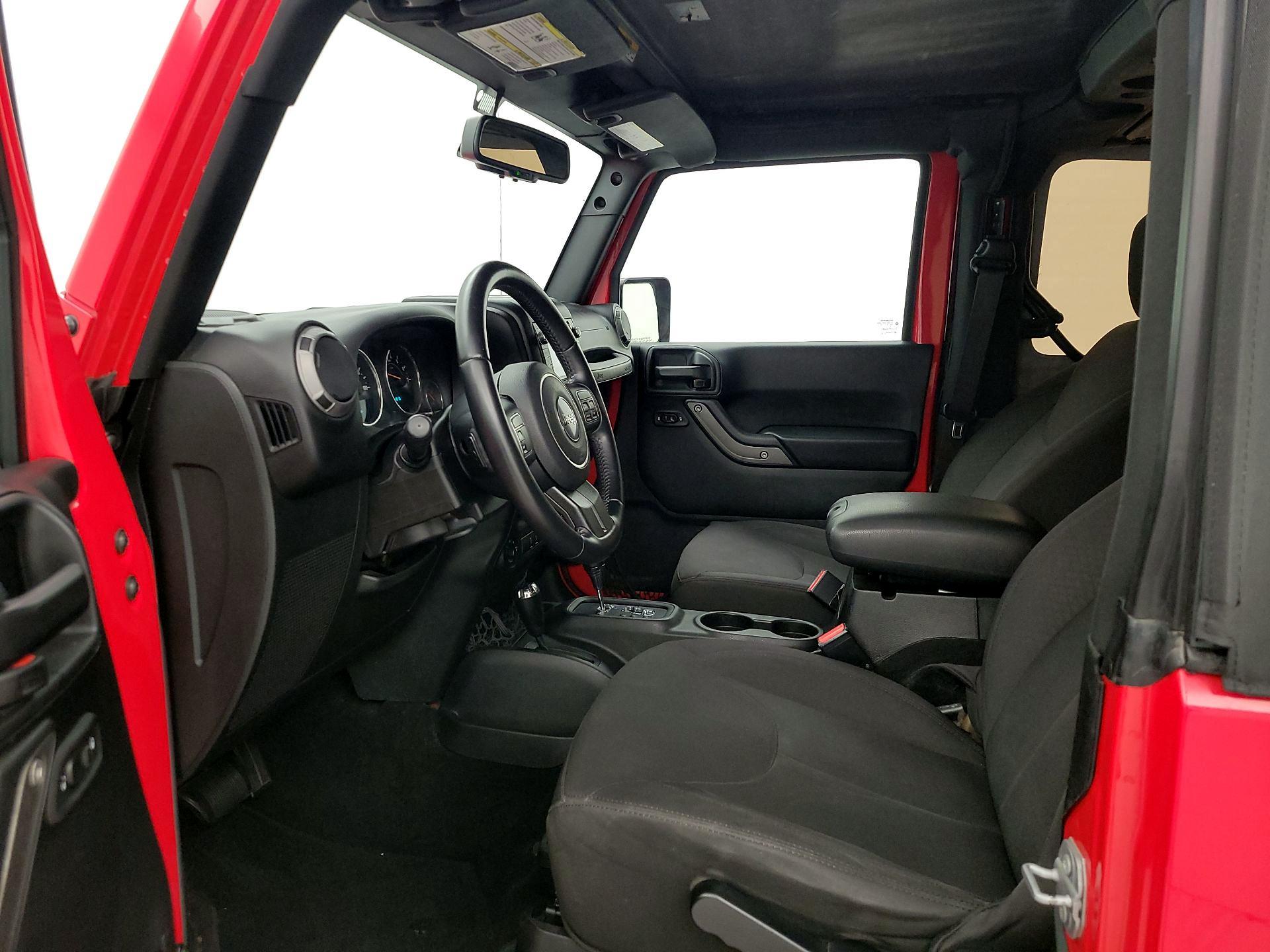 Thumbnail: 2017 Jeep Wrangler - 11