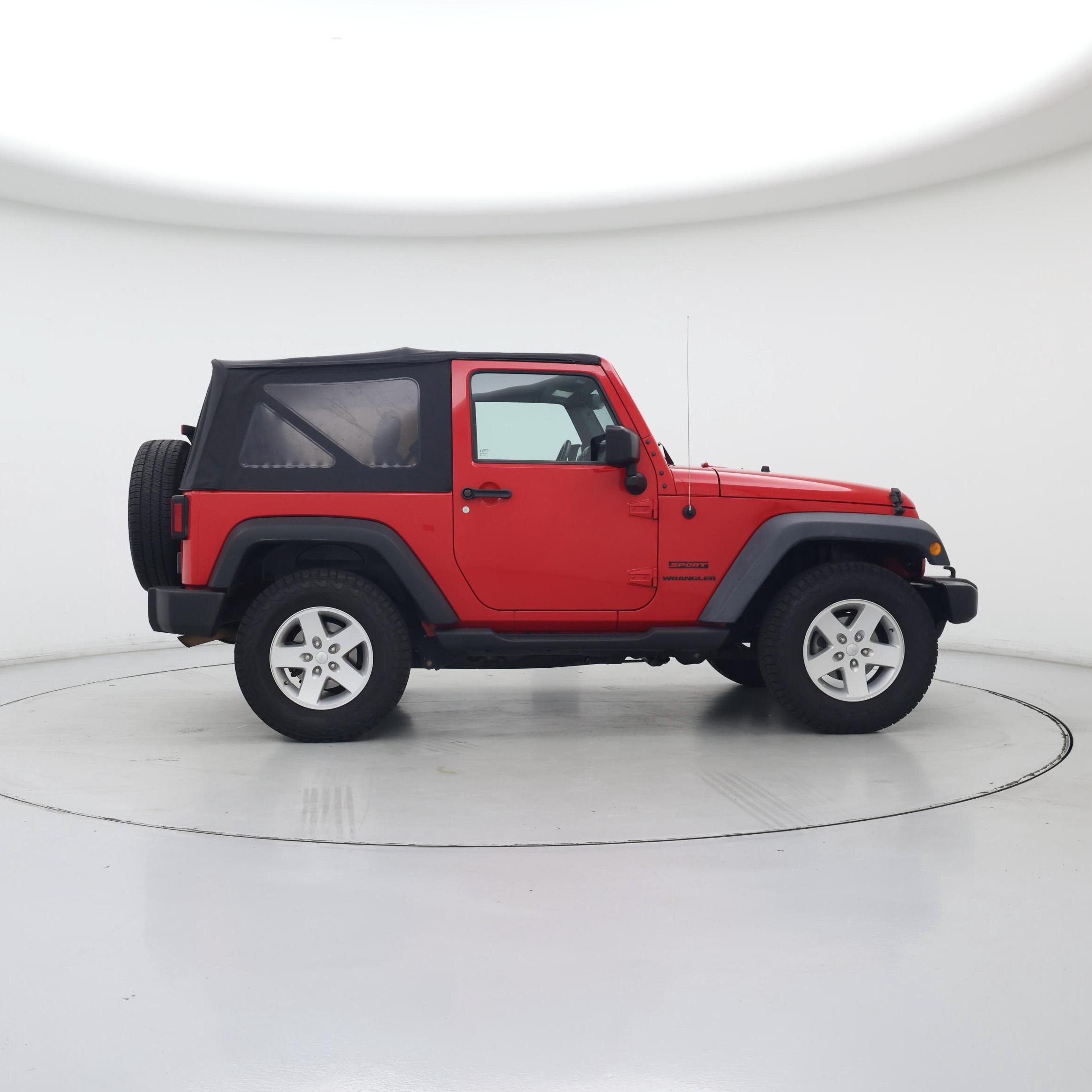 Thumbnail: 2017 Jeep Wrangler - 7