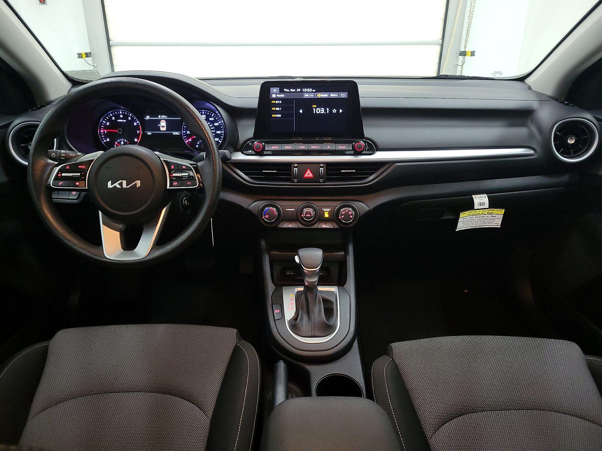 Thumbnail: 2024 Kia Forte - 9