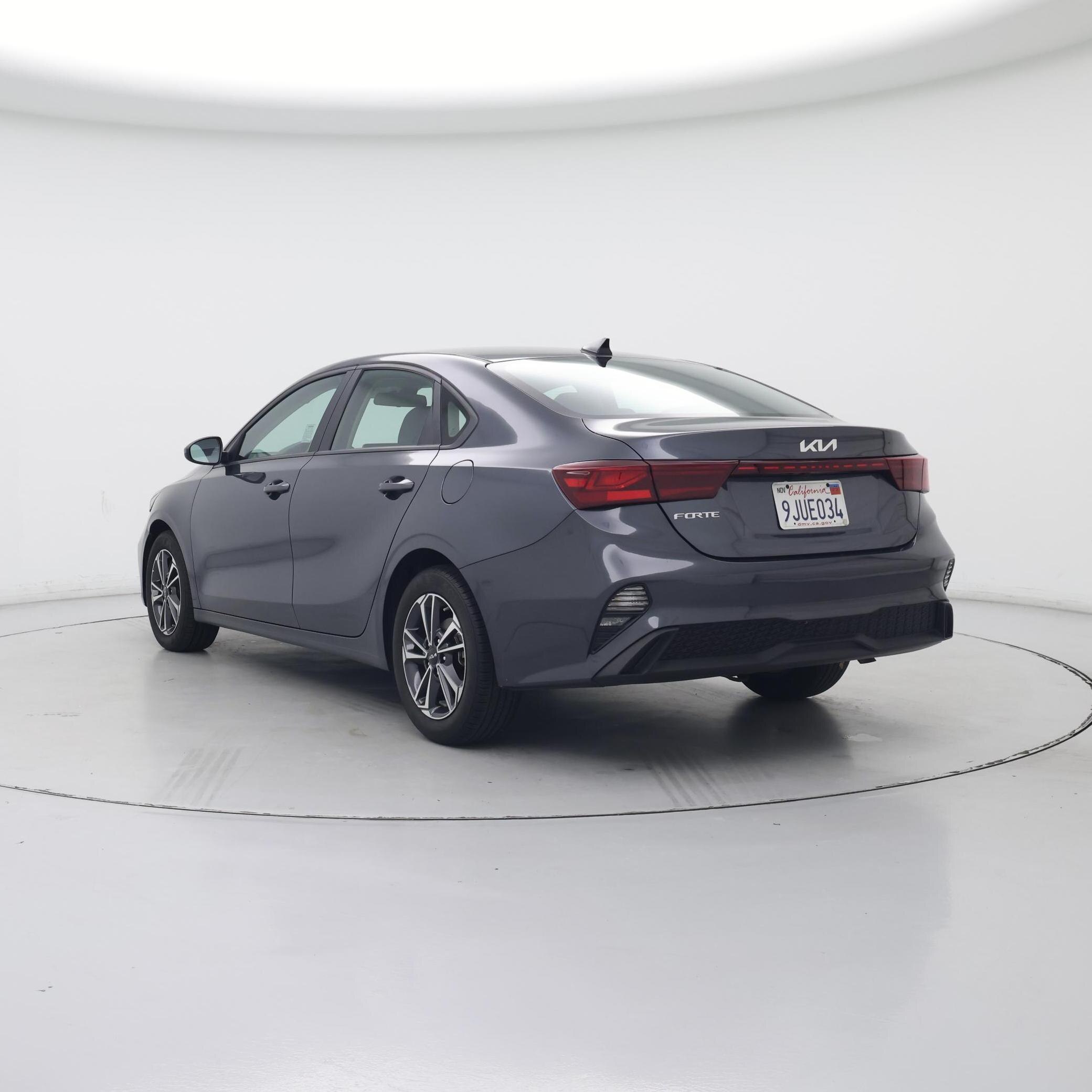 Thumbnail: 2024 Kia Forte - 2