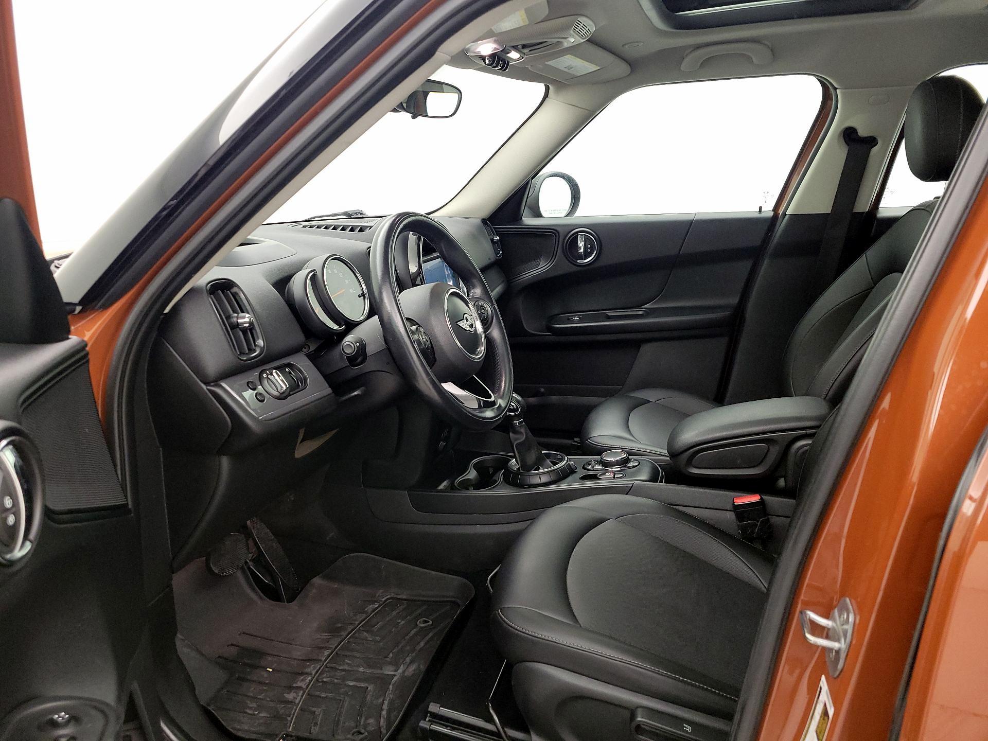 Thumbnail: 2017 MINI Cooper Countryman - 11