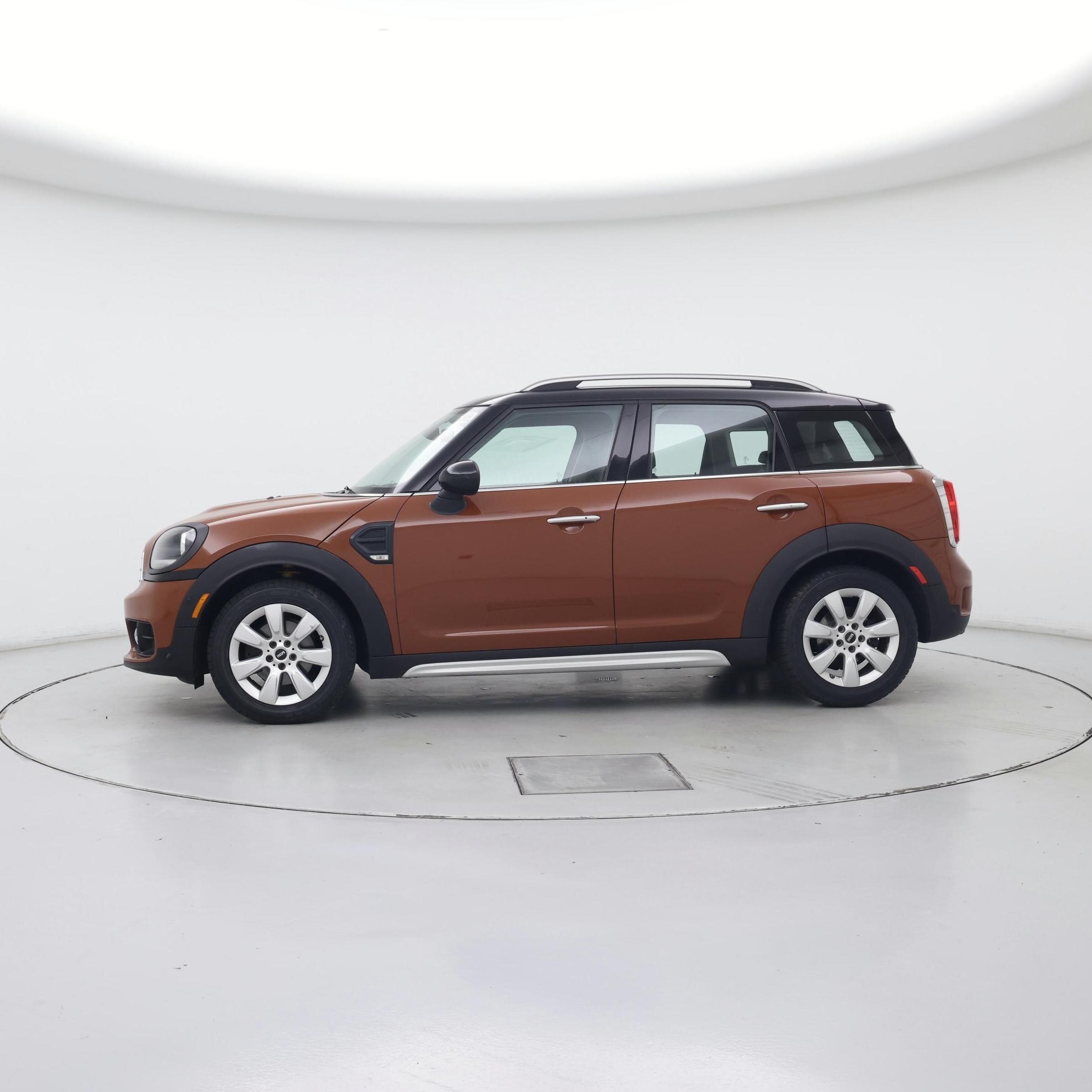 Thumbnail: 2017 MINI Cooper Countryman - 3