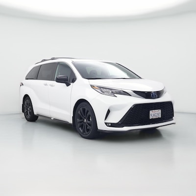 2023 Toyota Sienna Hybrid XSE
