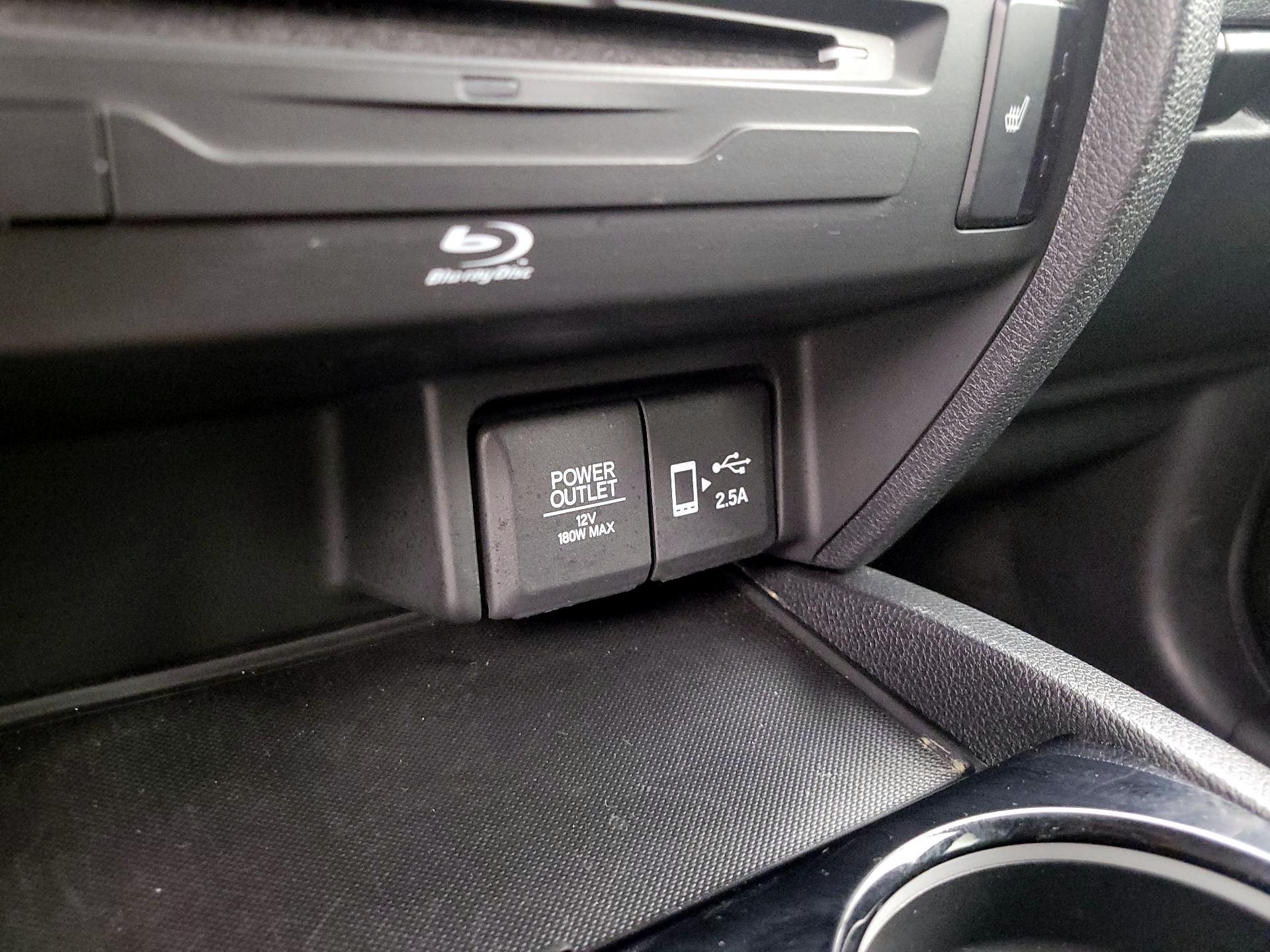 Thumbnail: 2019 Honda Pilot - 17