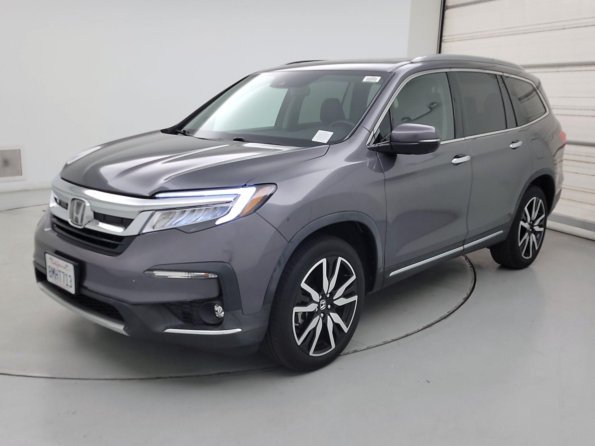Thumbnail: 2019 Honda Pilot - 3