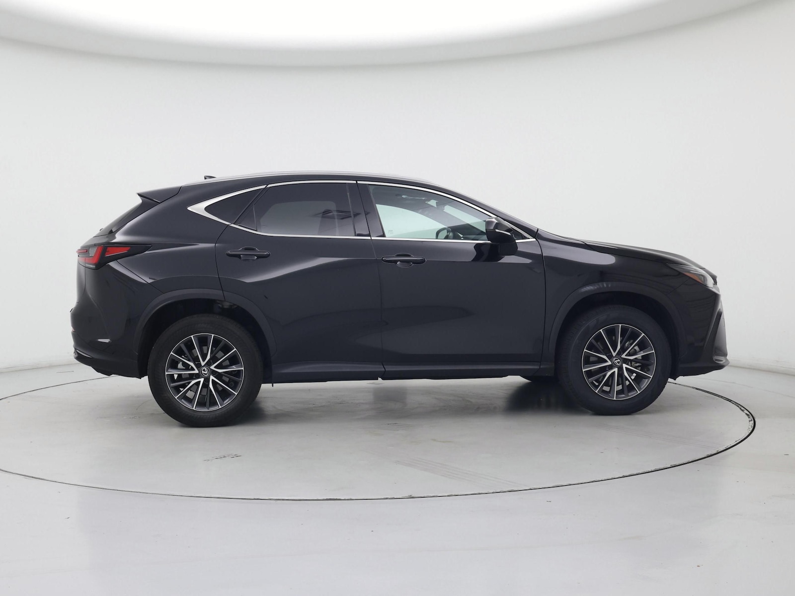 2024 Lexus NX 250 - Photo 8