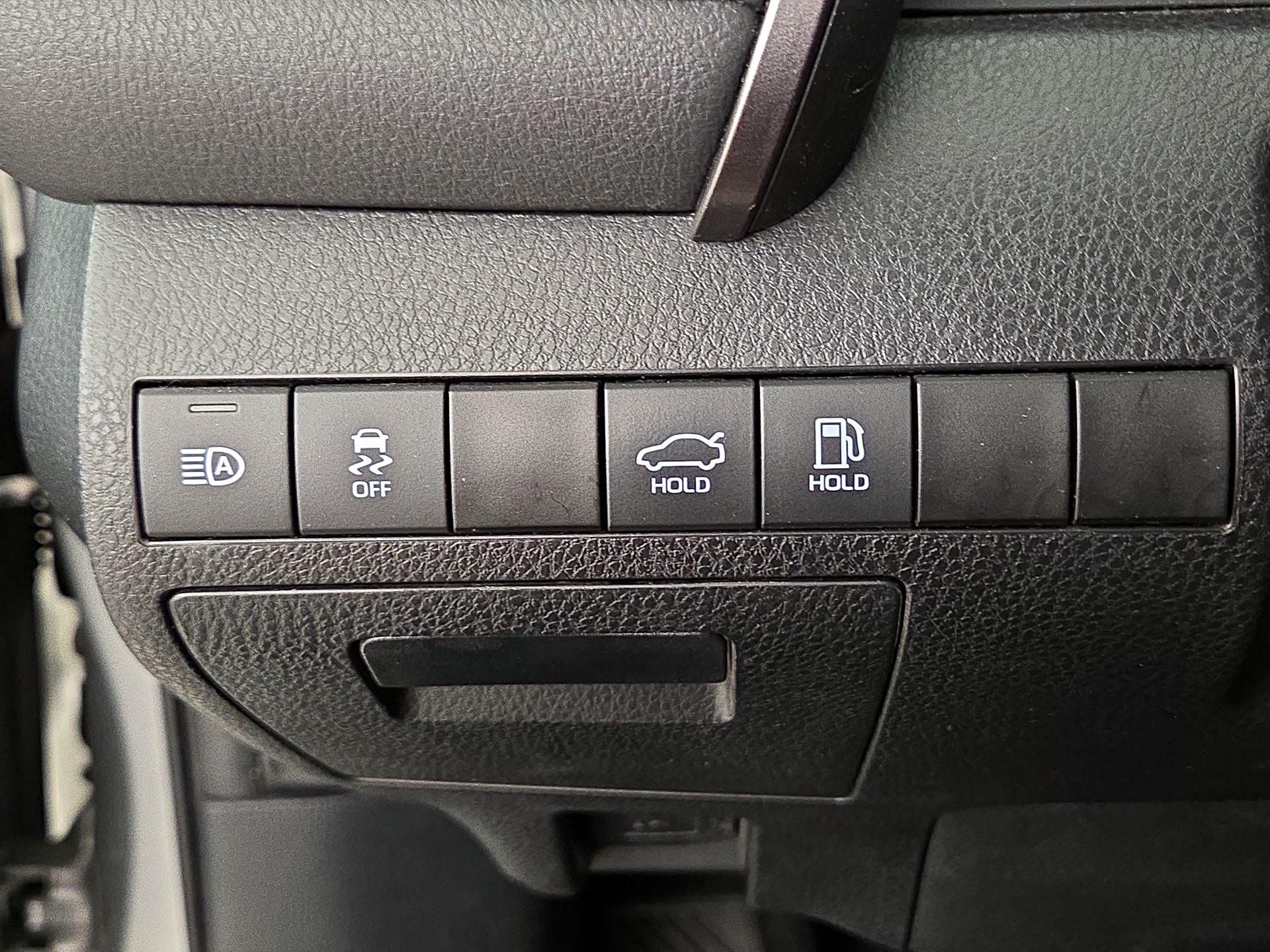 Thumbnail: 2023 Toyota Camry - 13