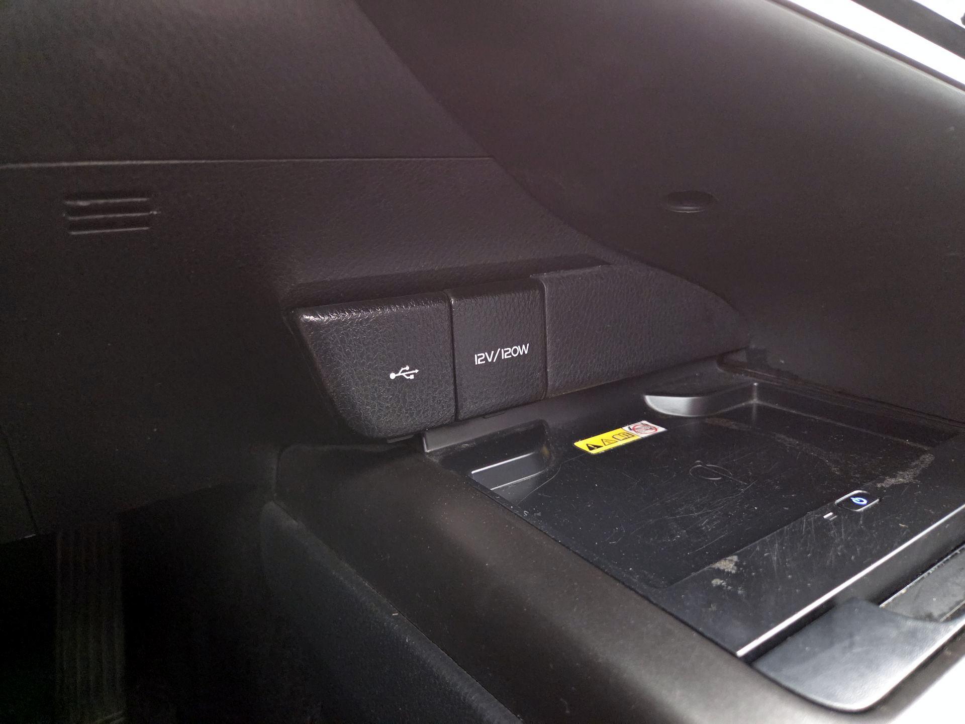 Thumbnail: 2023 Toyota Camry - 18