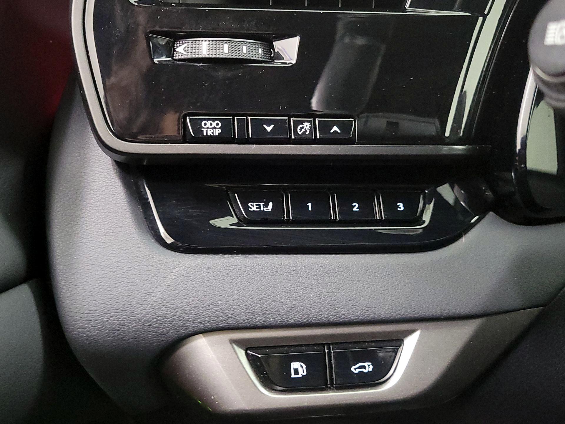 Thumbnail: 2024 Lexus RX - 13