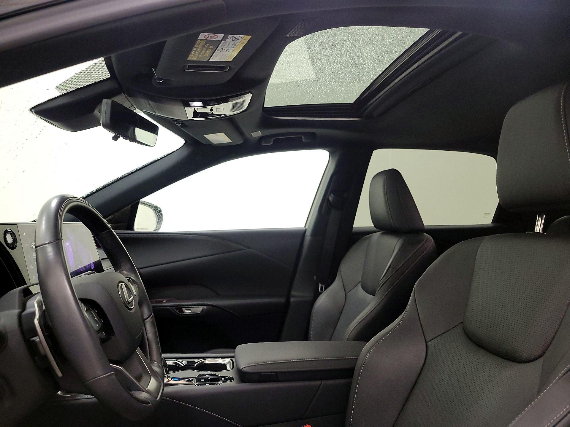 Thumbnail: 2024 Lexus RX - 19