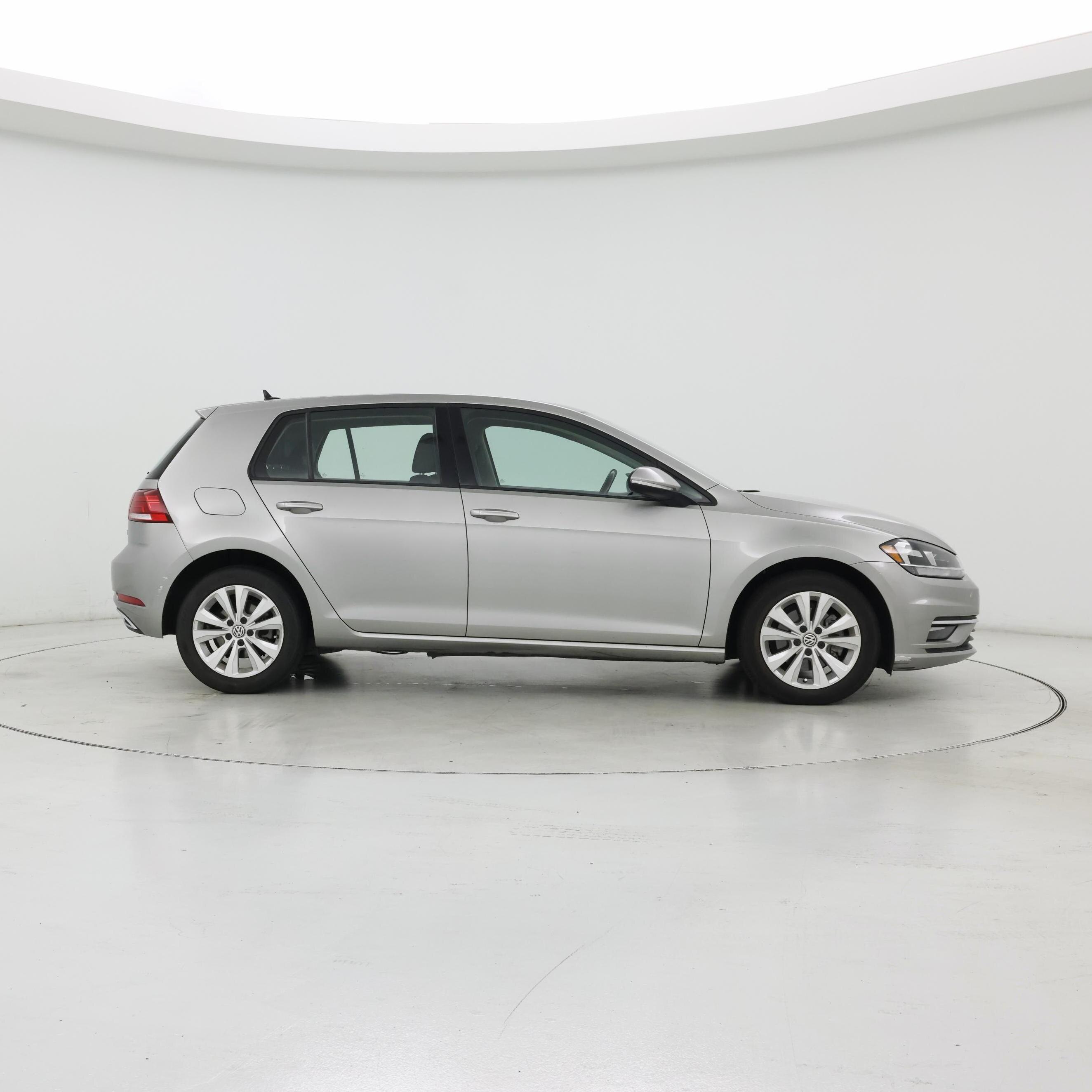 Thumbnail: 2018 Volkswagen Golf - 7