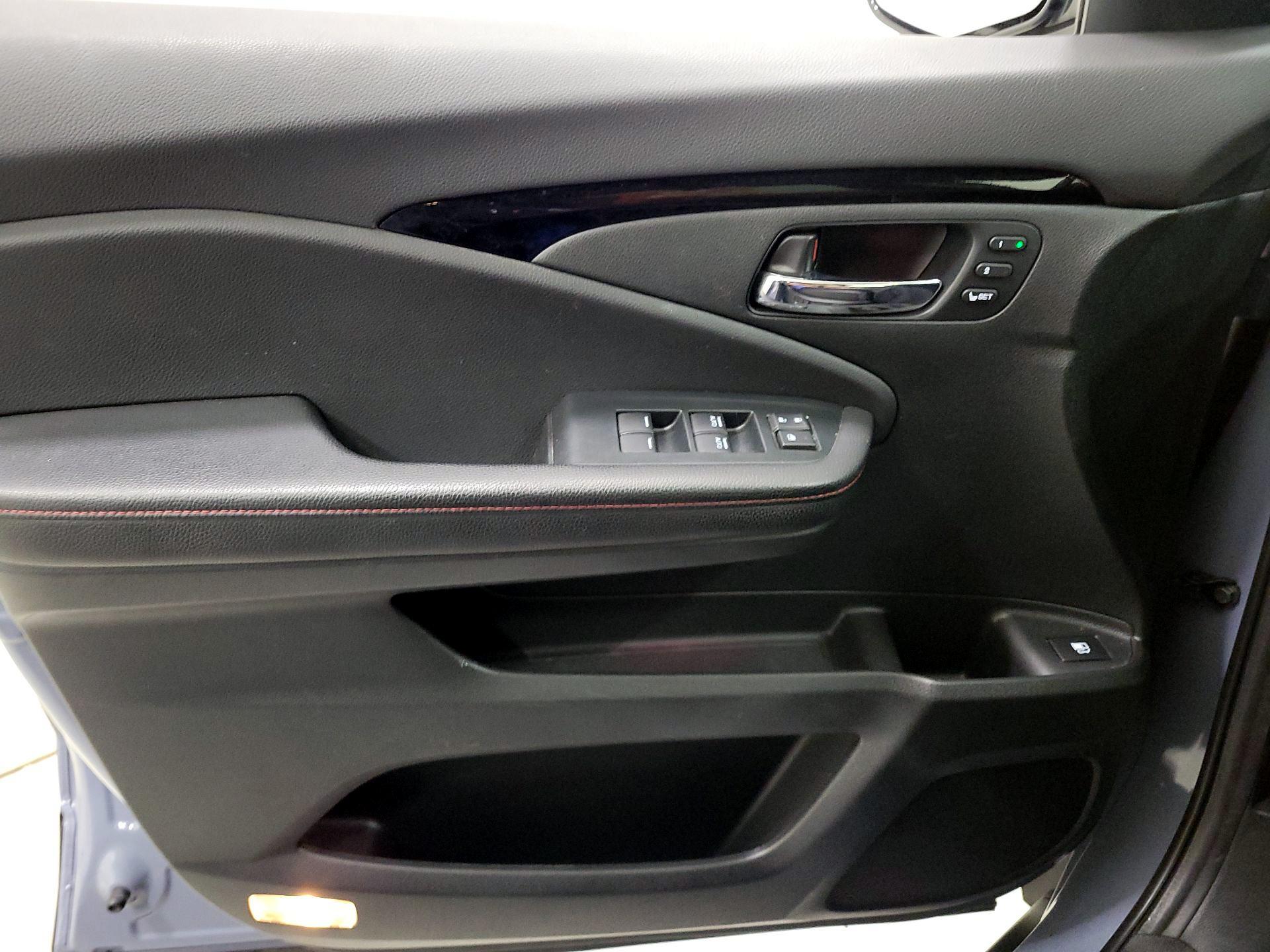 Thumbnail: 2023 Honda Ridgeline - 12