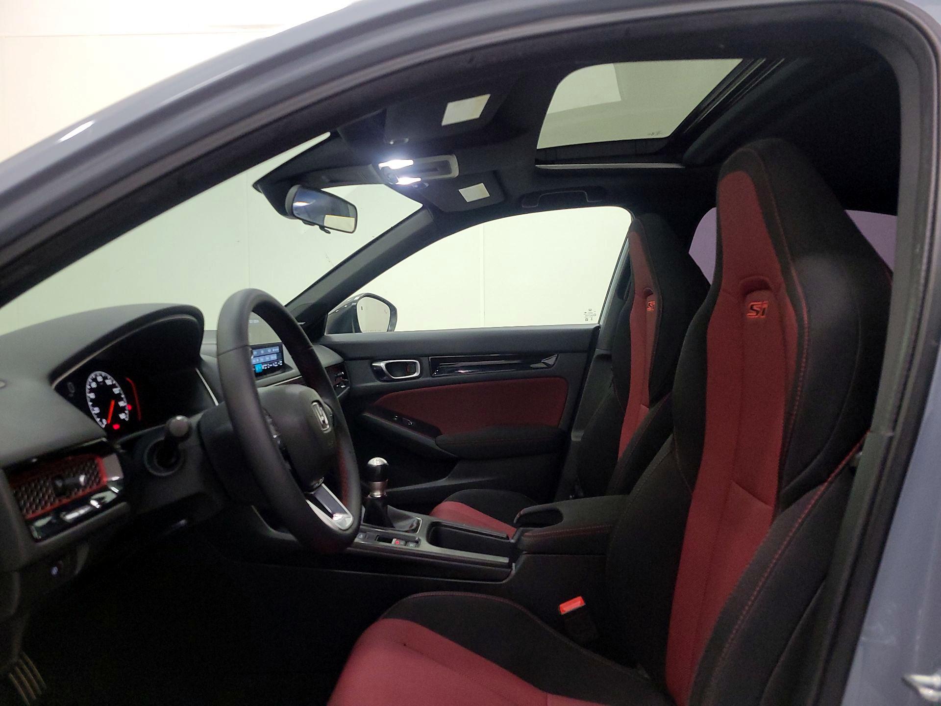 Thumbnail: 2023 Honda Civic - 19