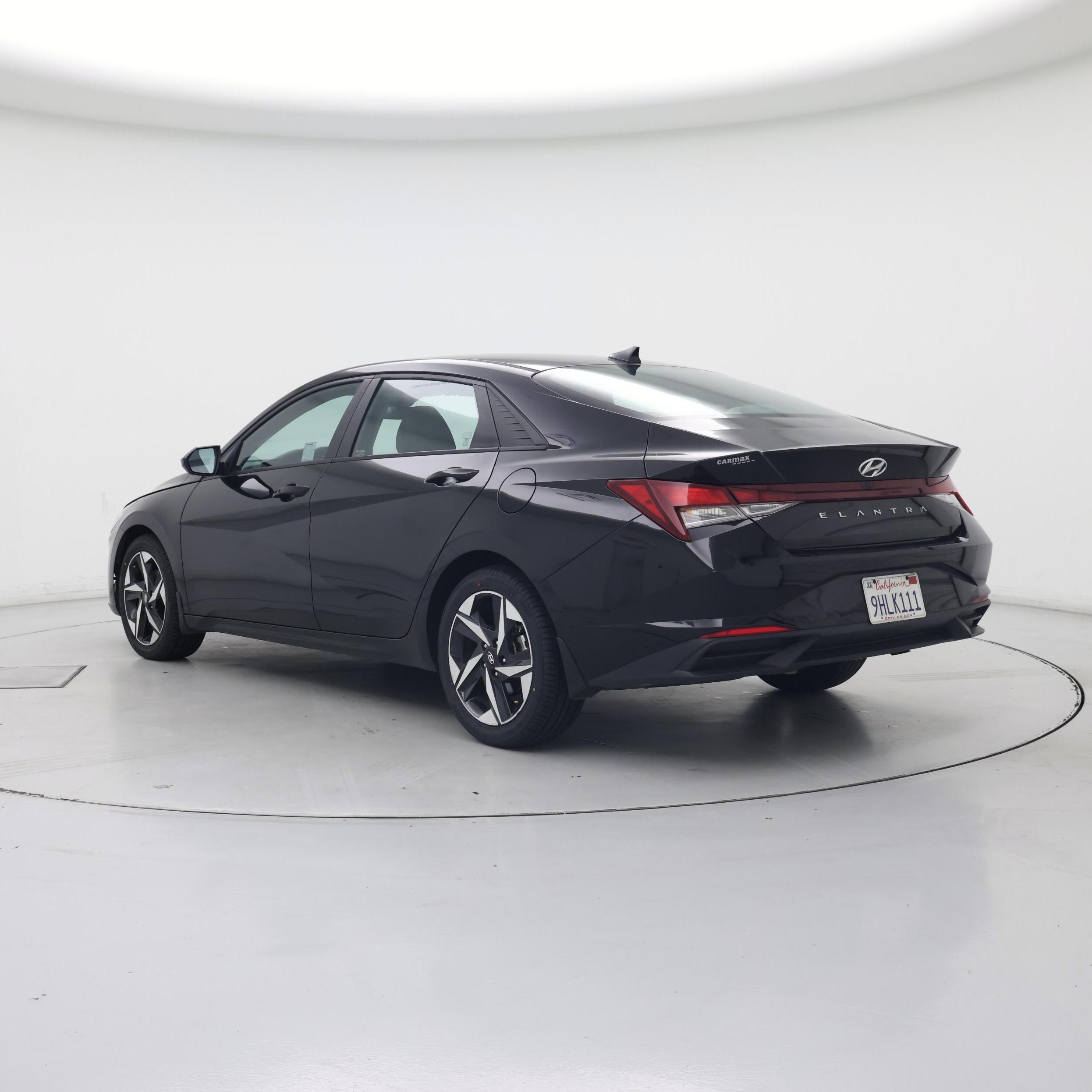 Thumbnail: 2023 Hyundai Elantra - 2