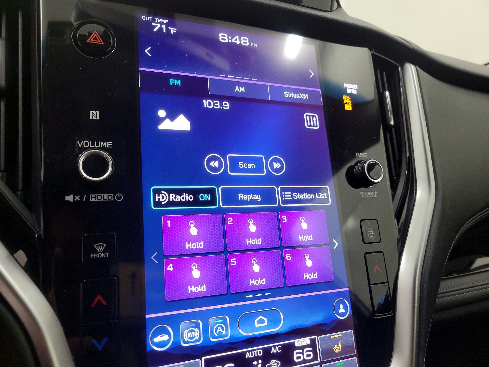 Thumbnail: 2022 Subaru Outback - 16