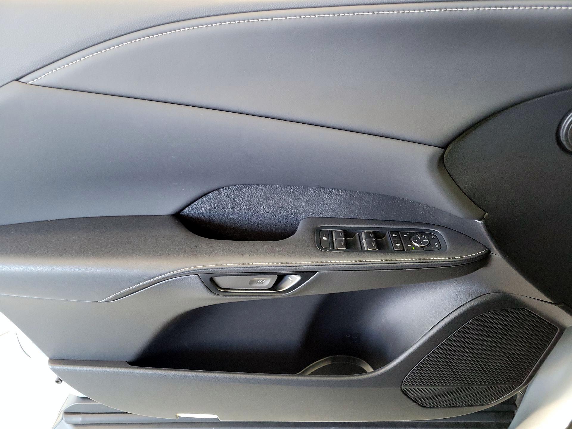 Thumbnail: 2025 Lexus RX - 12