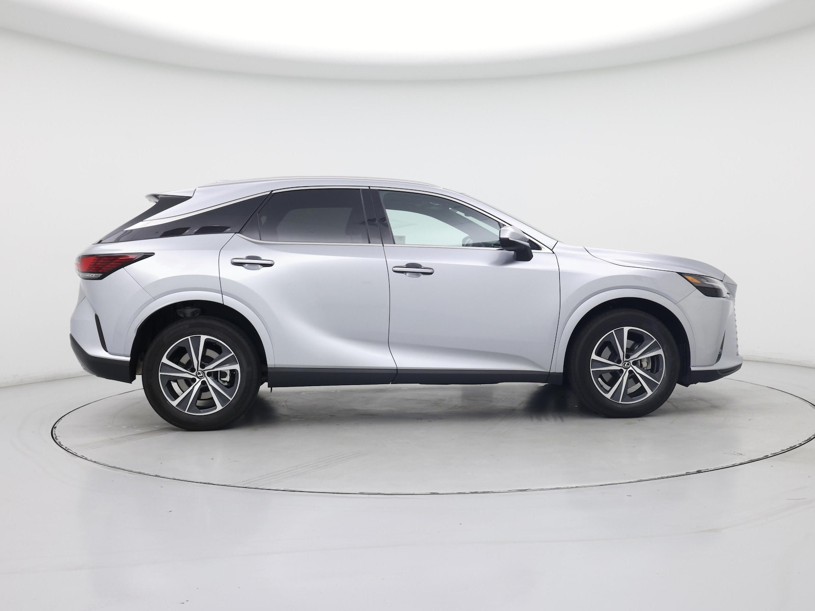2025 Lexus RX 350 - Photo 8