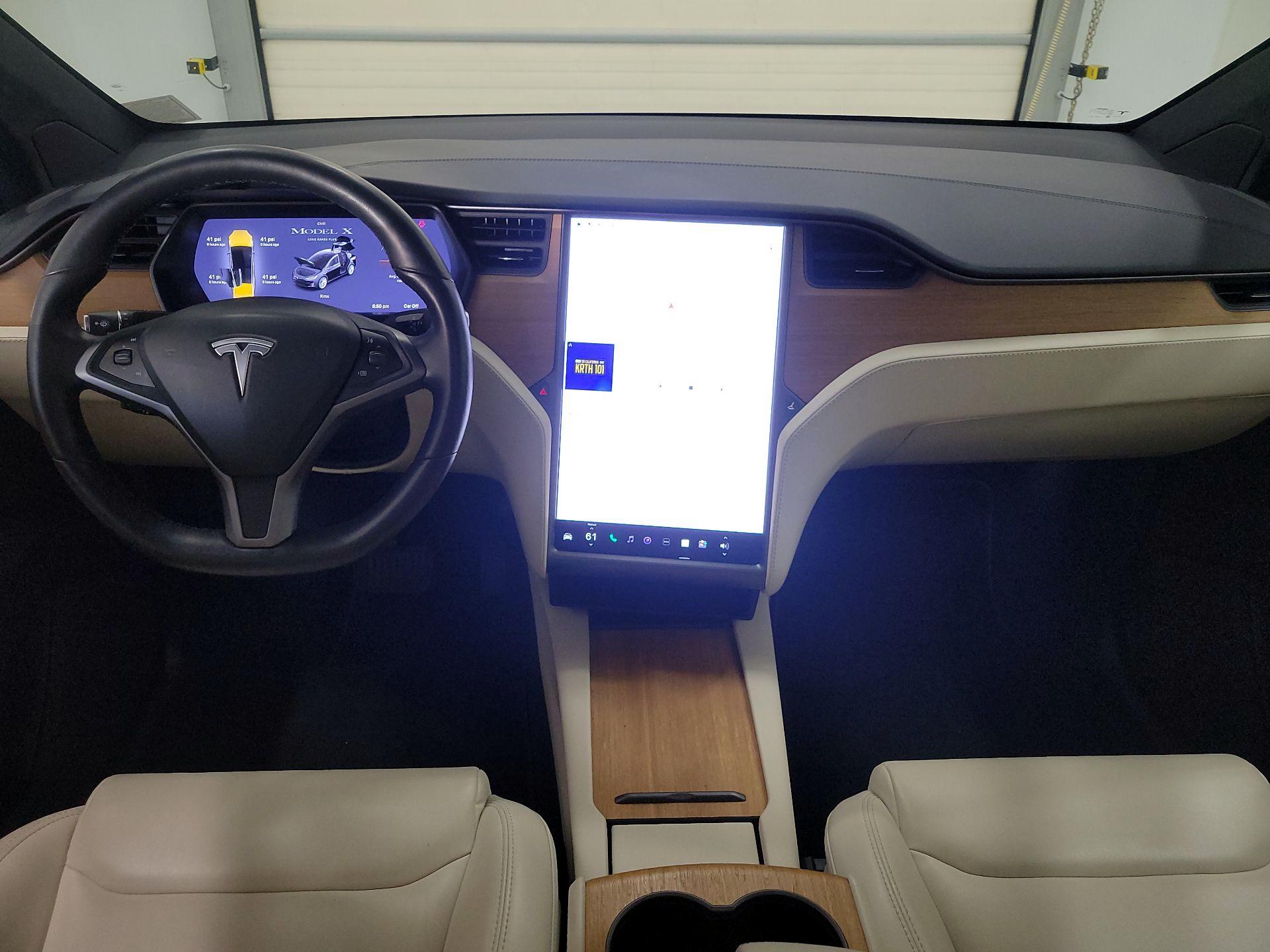 Thumbnail: 2020 Tesla Model X - 9