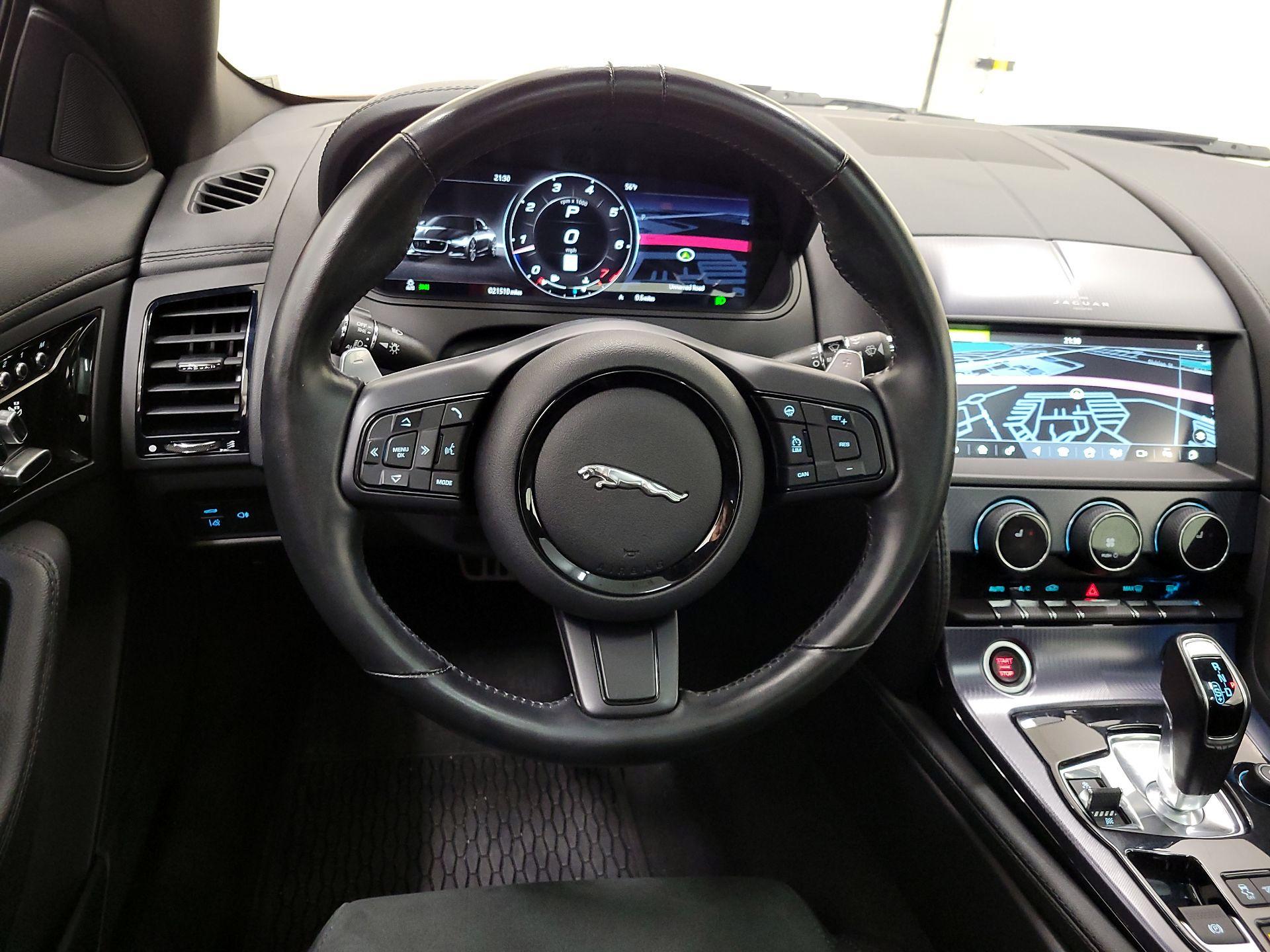 Thumbnail: 2022 Jaguar F-Type - 10