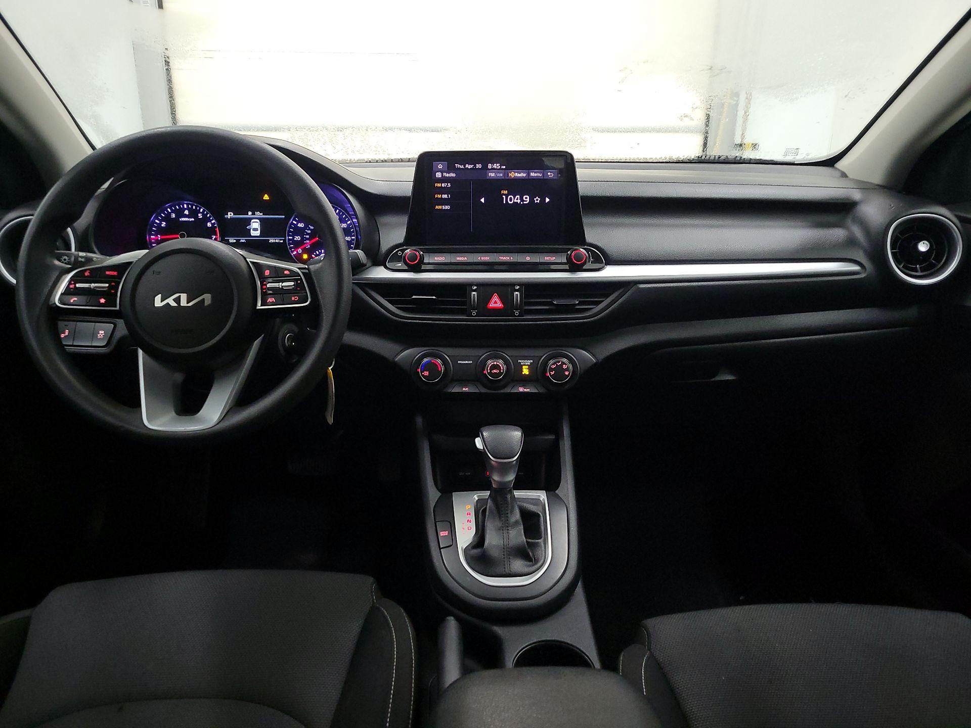 Thumbnail: 2023 Kia Forte - 9
