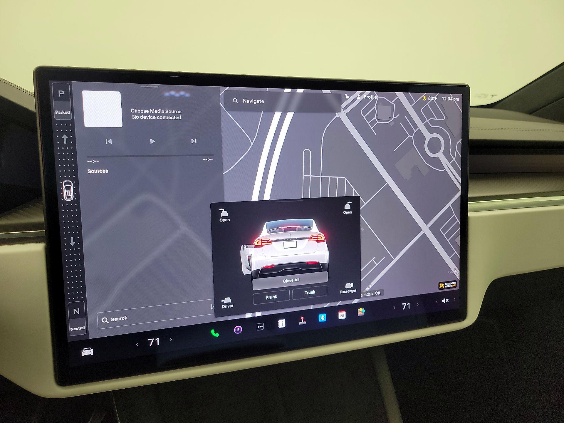 Thumbnail: 2022 Tesla Model X - 13