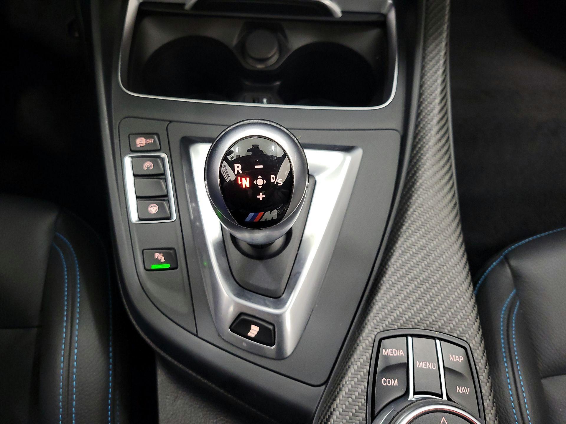 Thumbnail: 2021 BMW M2 - 18