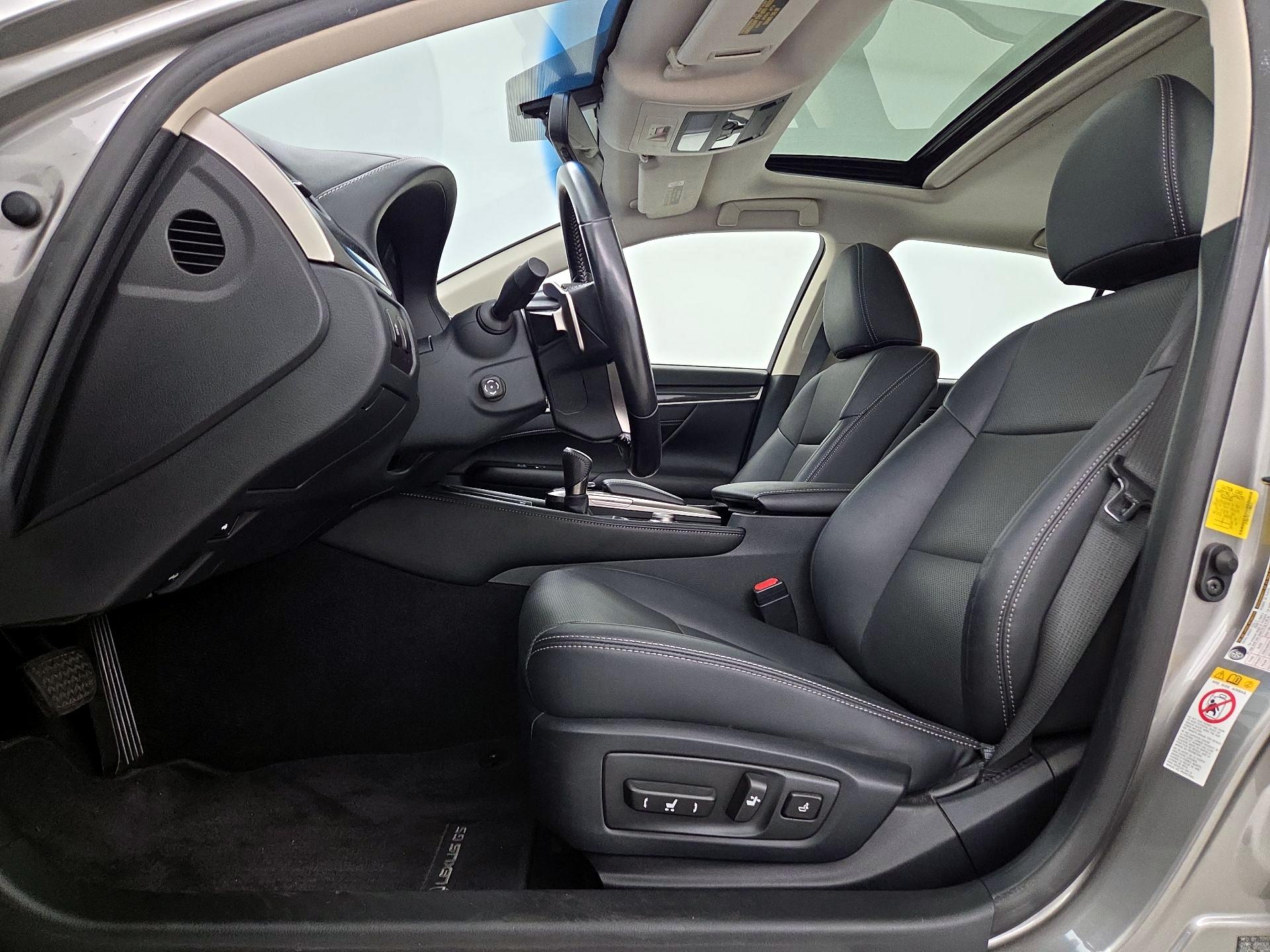 Thumbnail: 2016 Lexus GS - 11