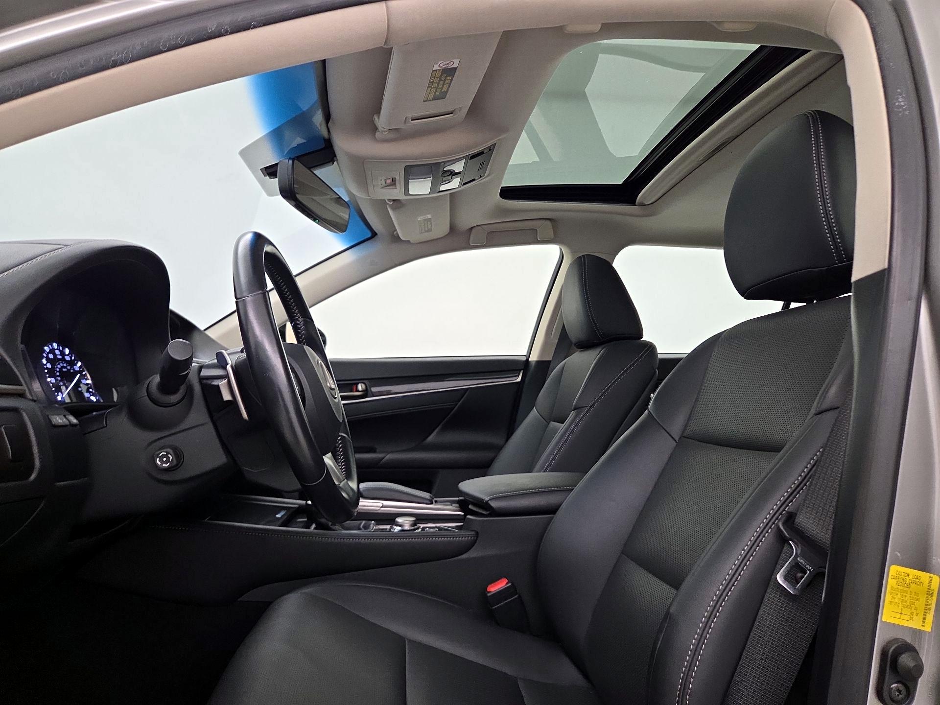 Thumbnail: 2016 Lexus GS - 20