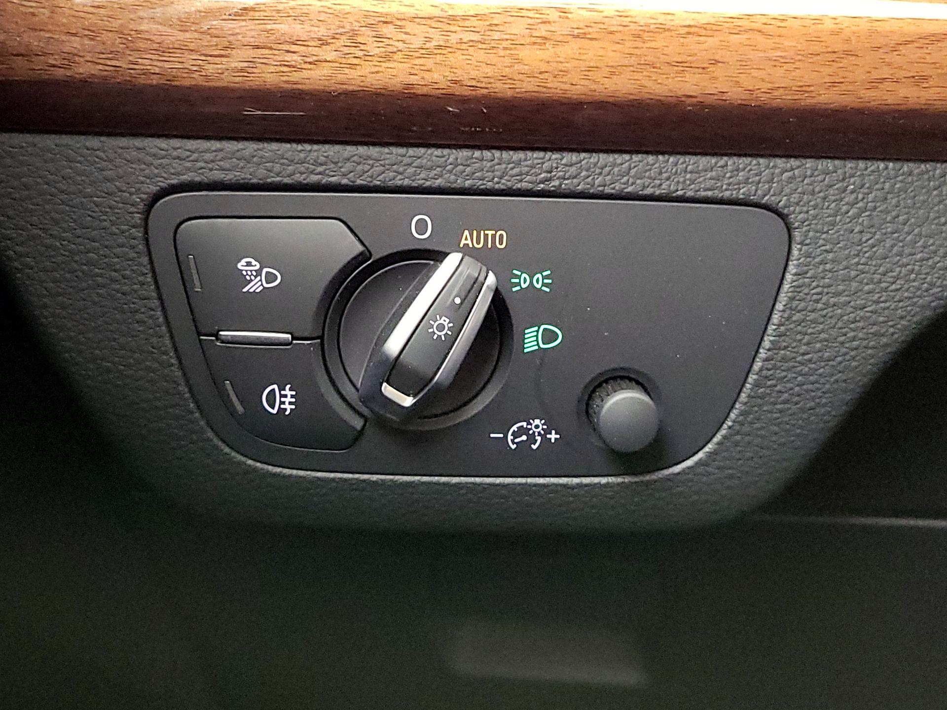 Thumbnail: 2021 Audi Q5 - 13