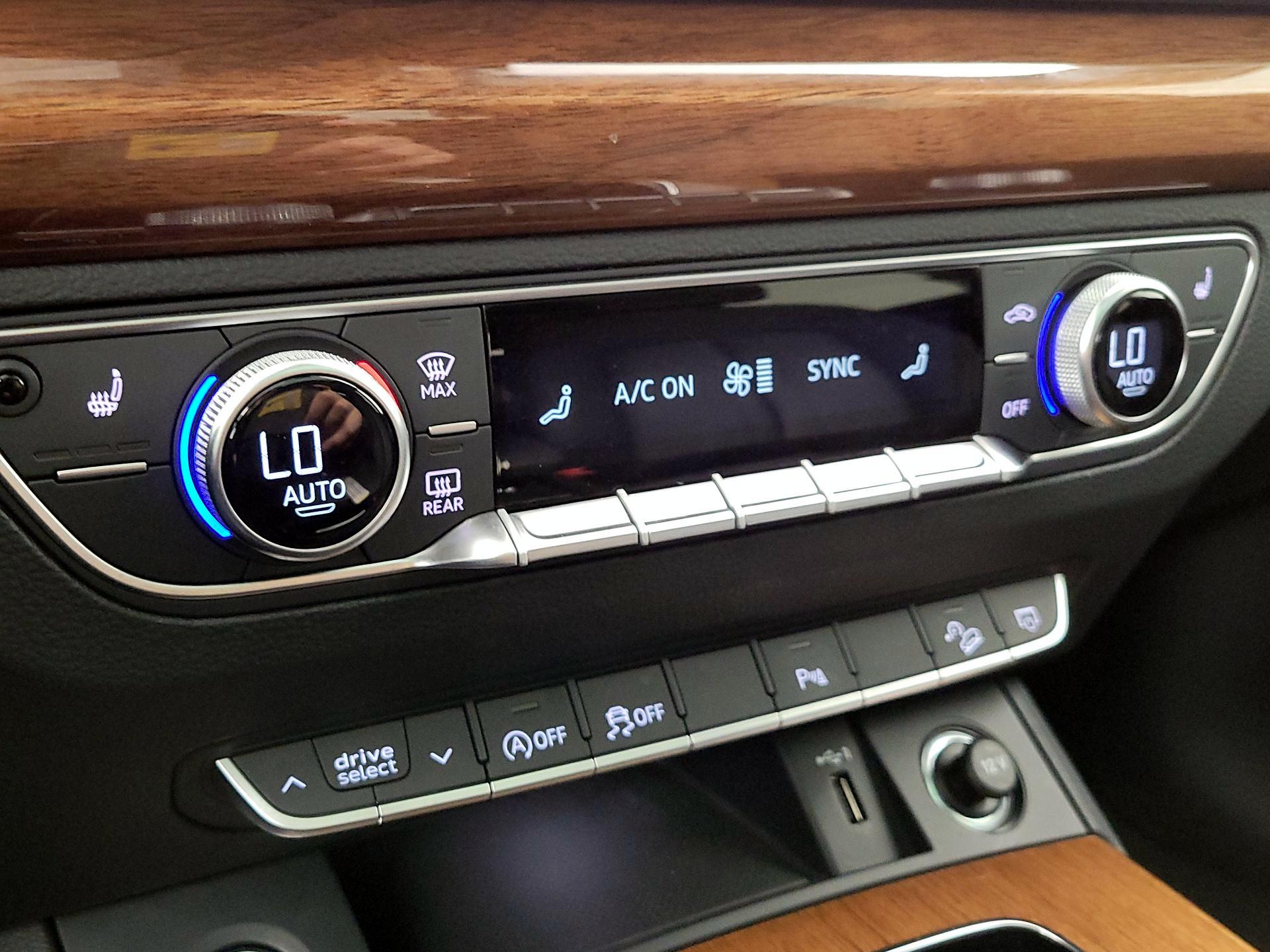 Thumbnail: 2021 Audi Q5 - 16