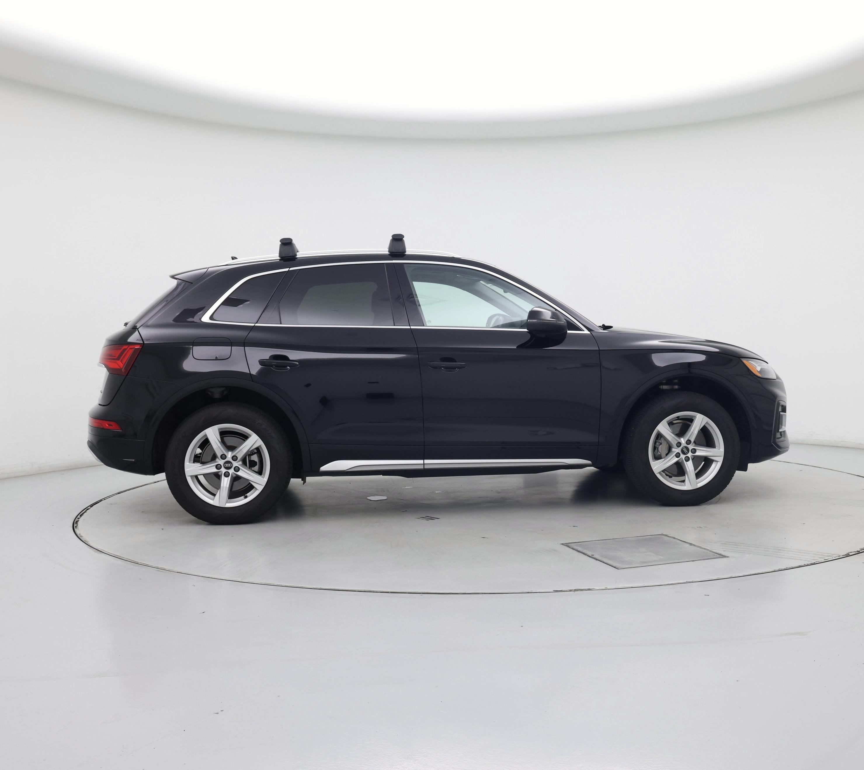 Thumbnail: 2021 Audi Q5 - 7