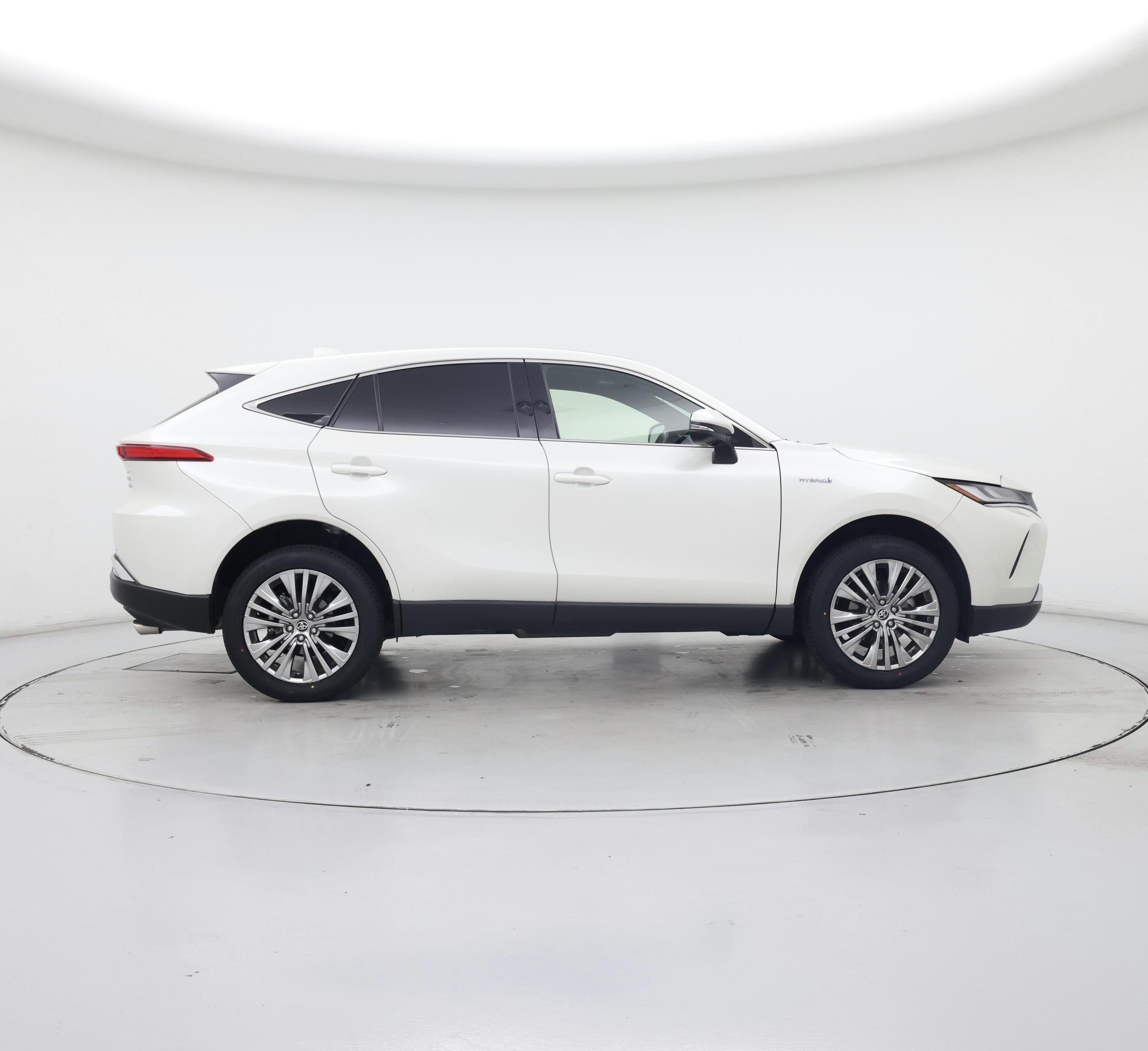 Thumbnail: 2021 Toyota Venza - 7