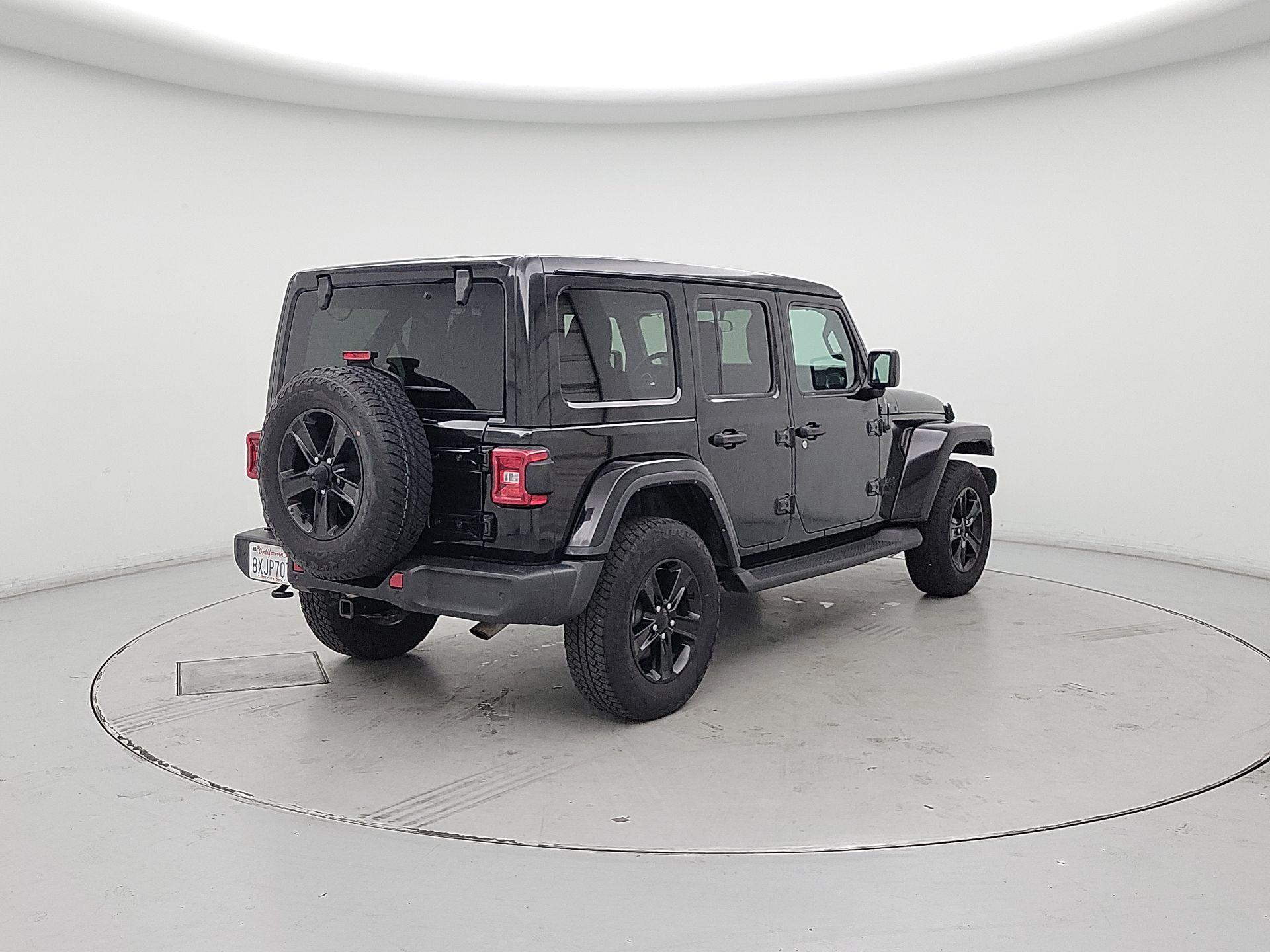 Thumbnail: 2021 Jeep Wrangler - 5